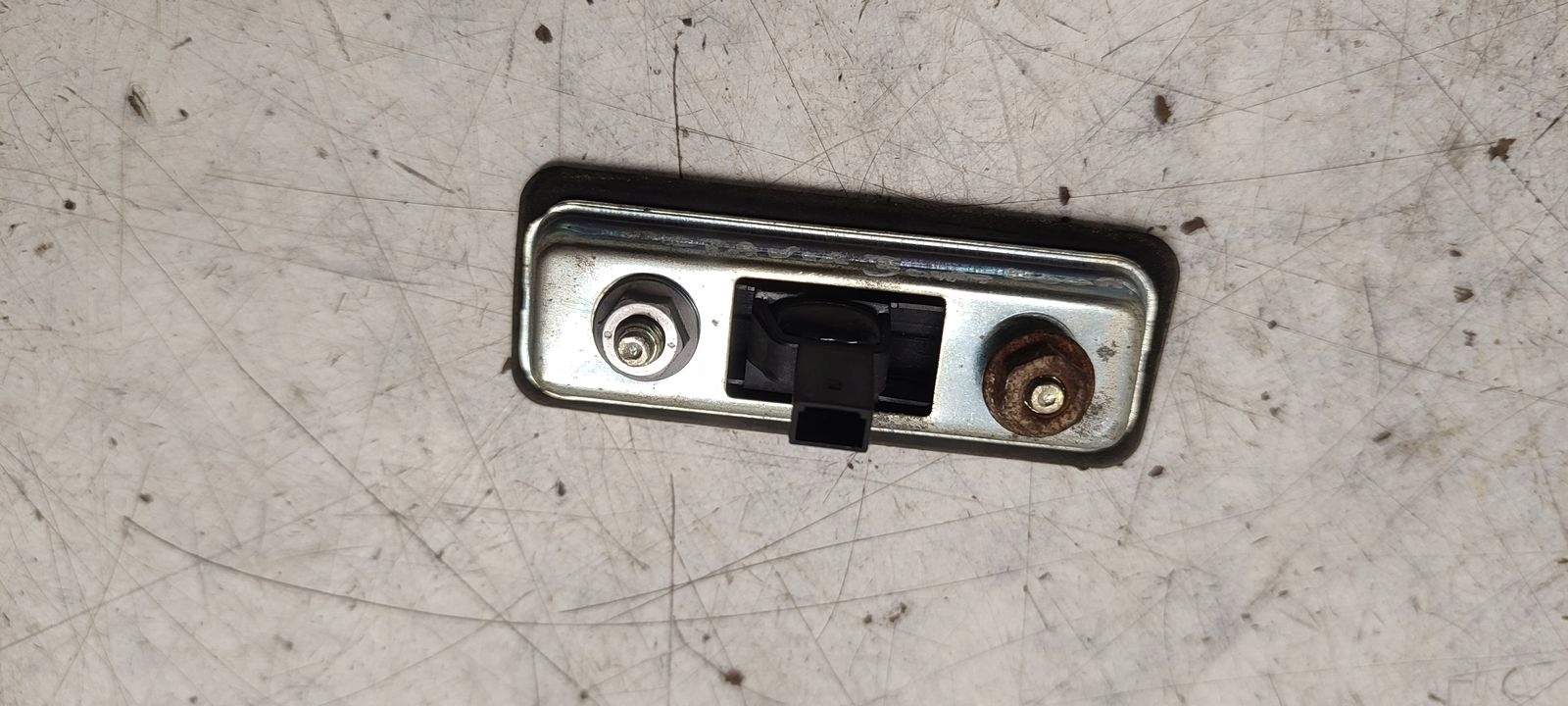 Mikrostyk button handle bonnet Skoda Octavia II LIFT 1,9 TDI