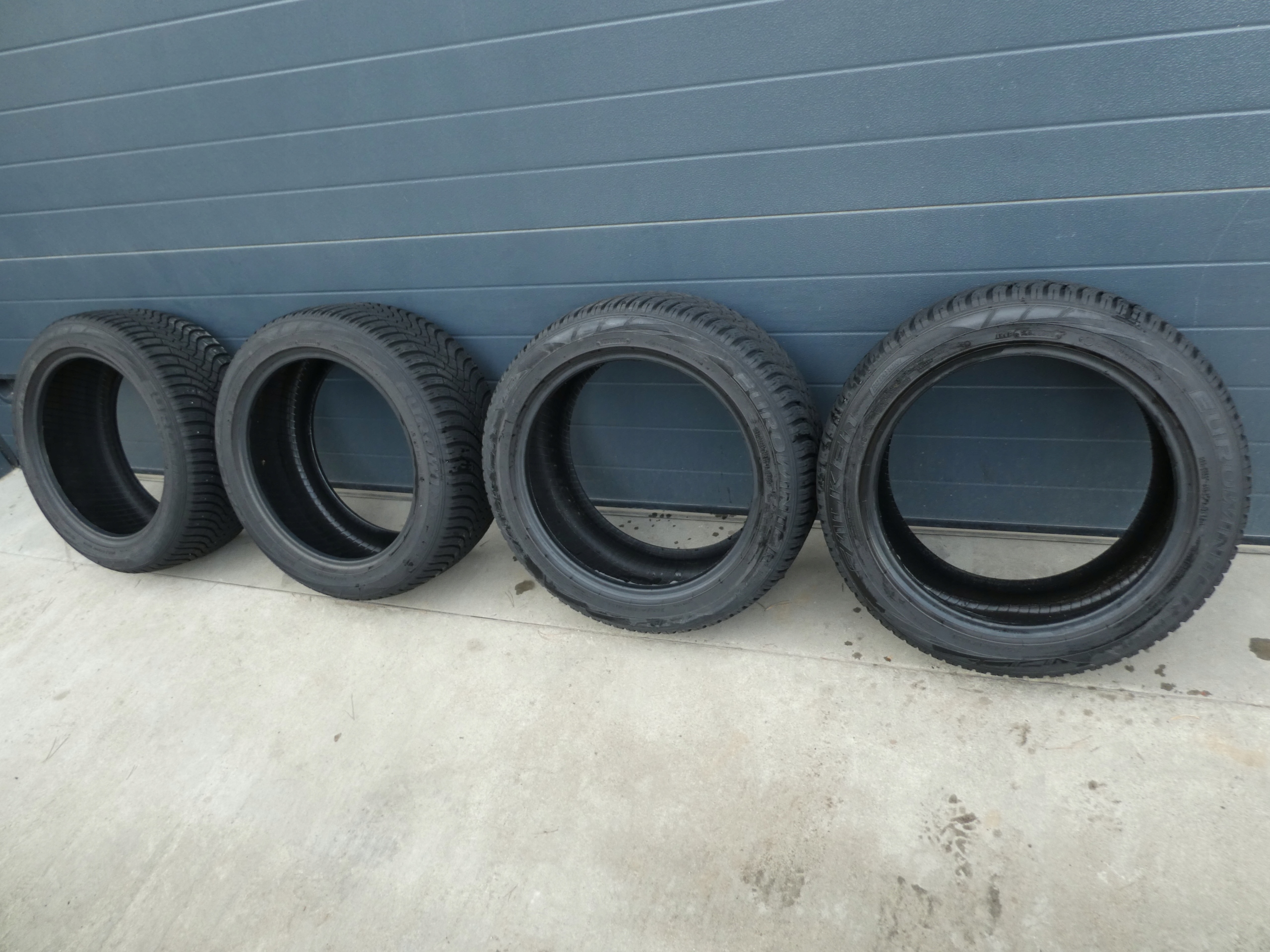 4X tyres FALKEN EUROWINTER HS01 255/45/18 2018R