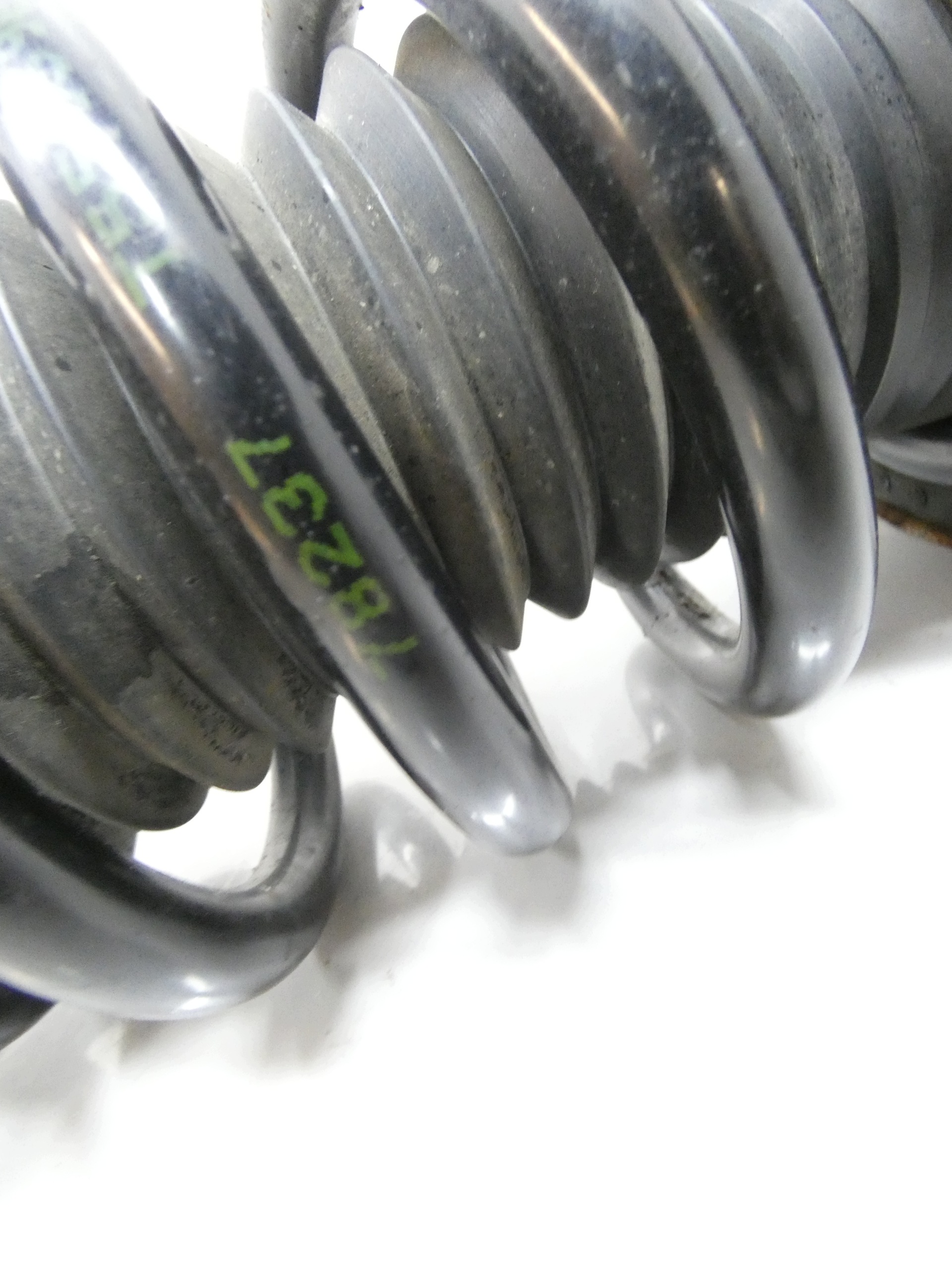 shock absorber mcpherson left front ALFA ROMEO 159 1.9 16V 150KM 05-11