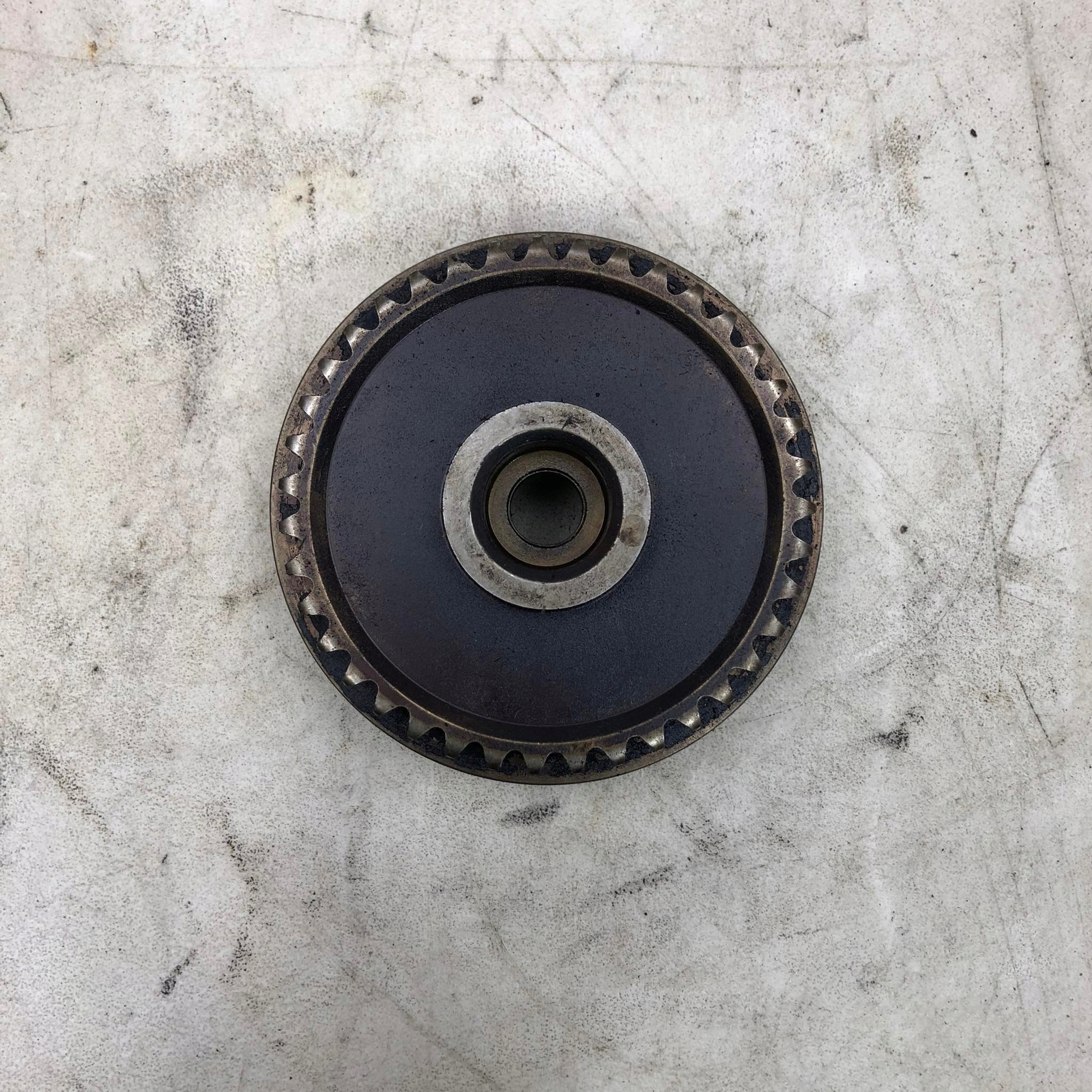 6G9N-6254-AA - Выпускной шкив ГРМ 3.0 бензин V70 III S80 II