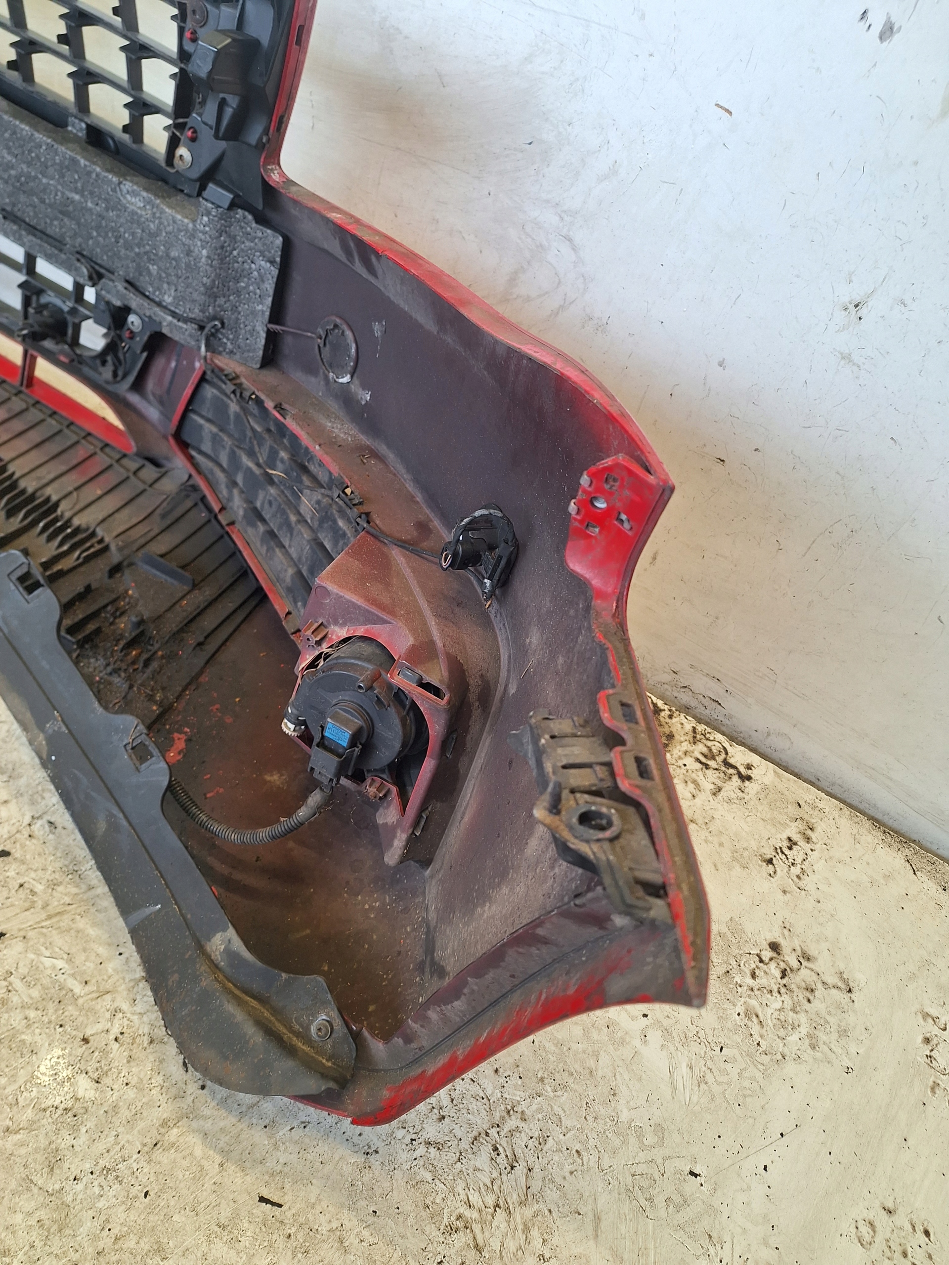 AUDI A4 B8 8K 08-11 bumper + PDC