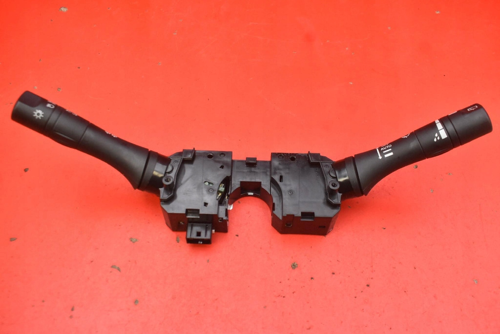 DEVIO LUCI TERGICRISTALLO TERGI PAJAK NISSAN LEAF 2 II ZE1 17-21