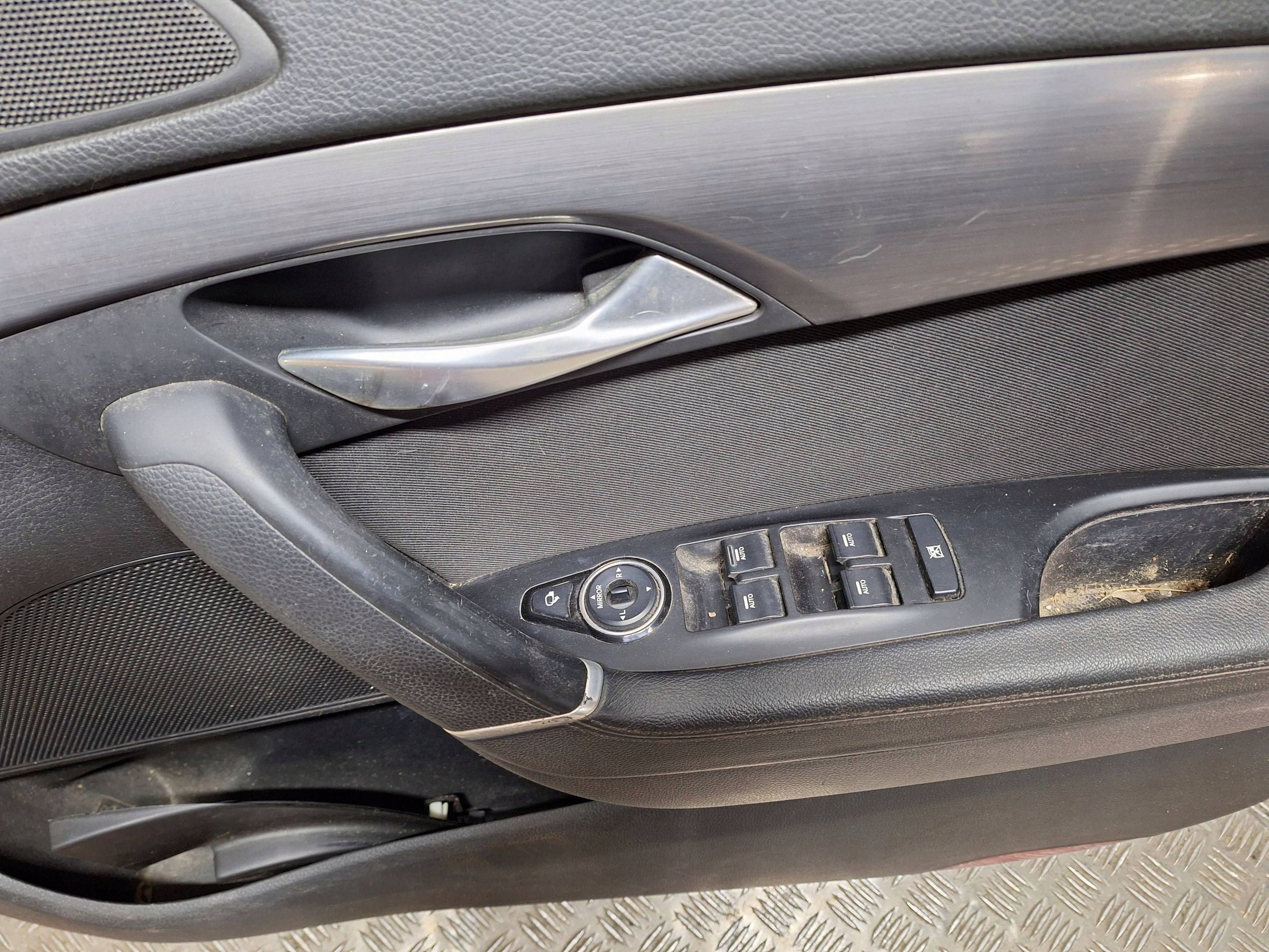 door right front HYUNDAI i40 11-19 complete