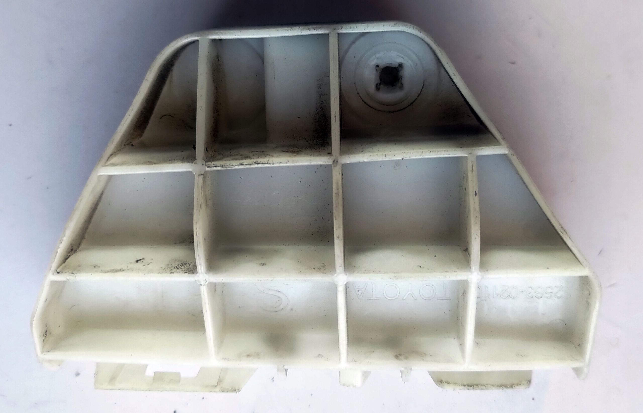 COROLLA E15 LIFT ŚLIZG ZDERZAKA lewy prawy TYŁ