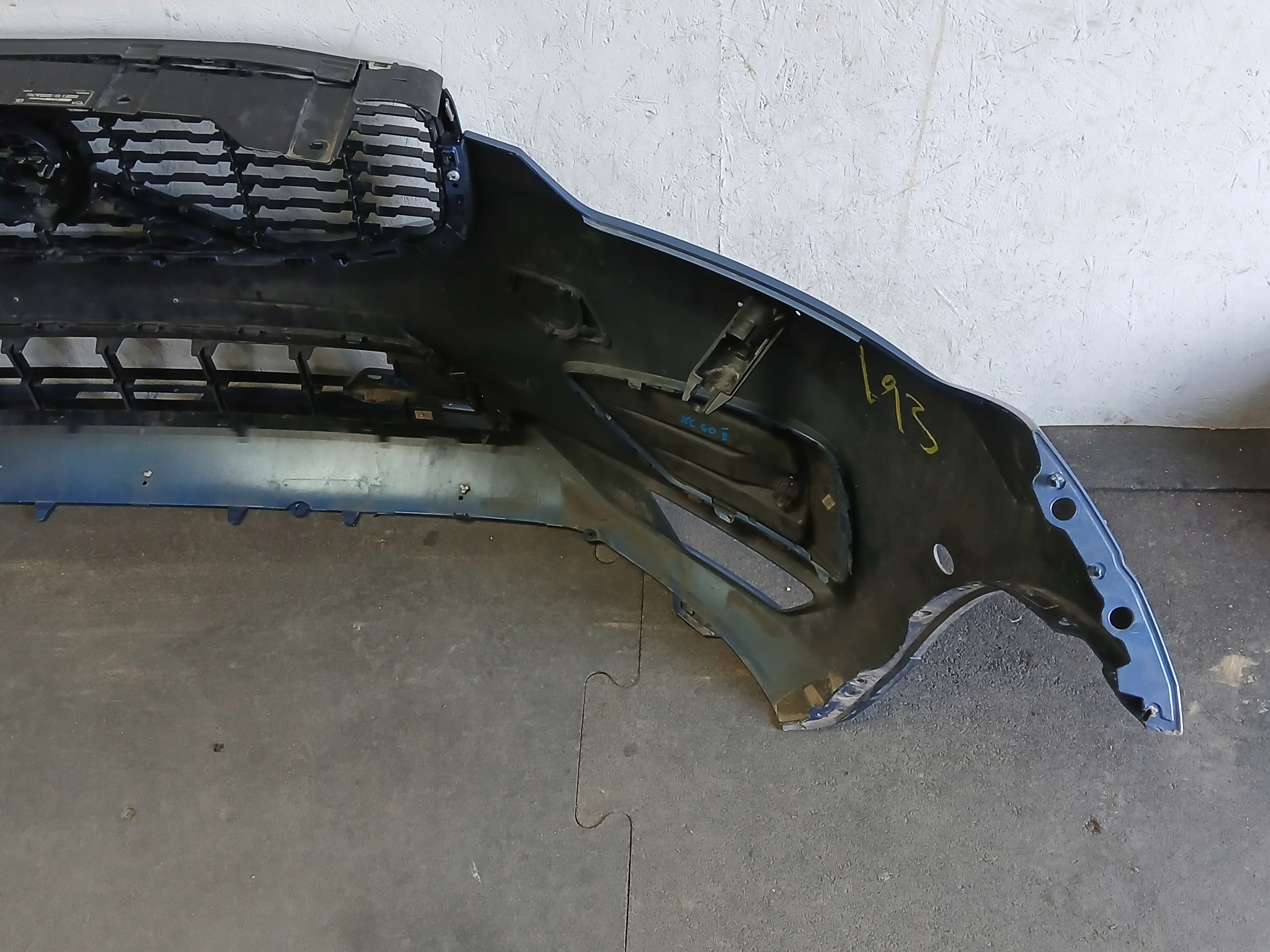 bumper front VOLVO XC60 XC-60 XC 60 II 2 R design 17