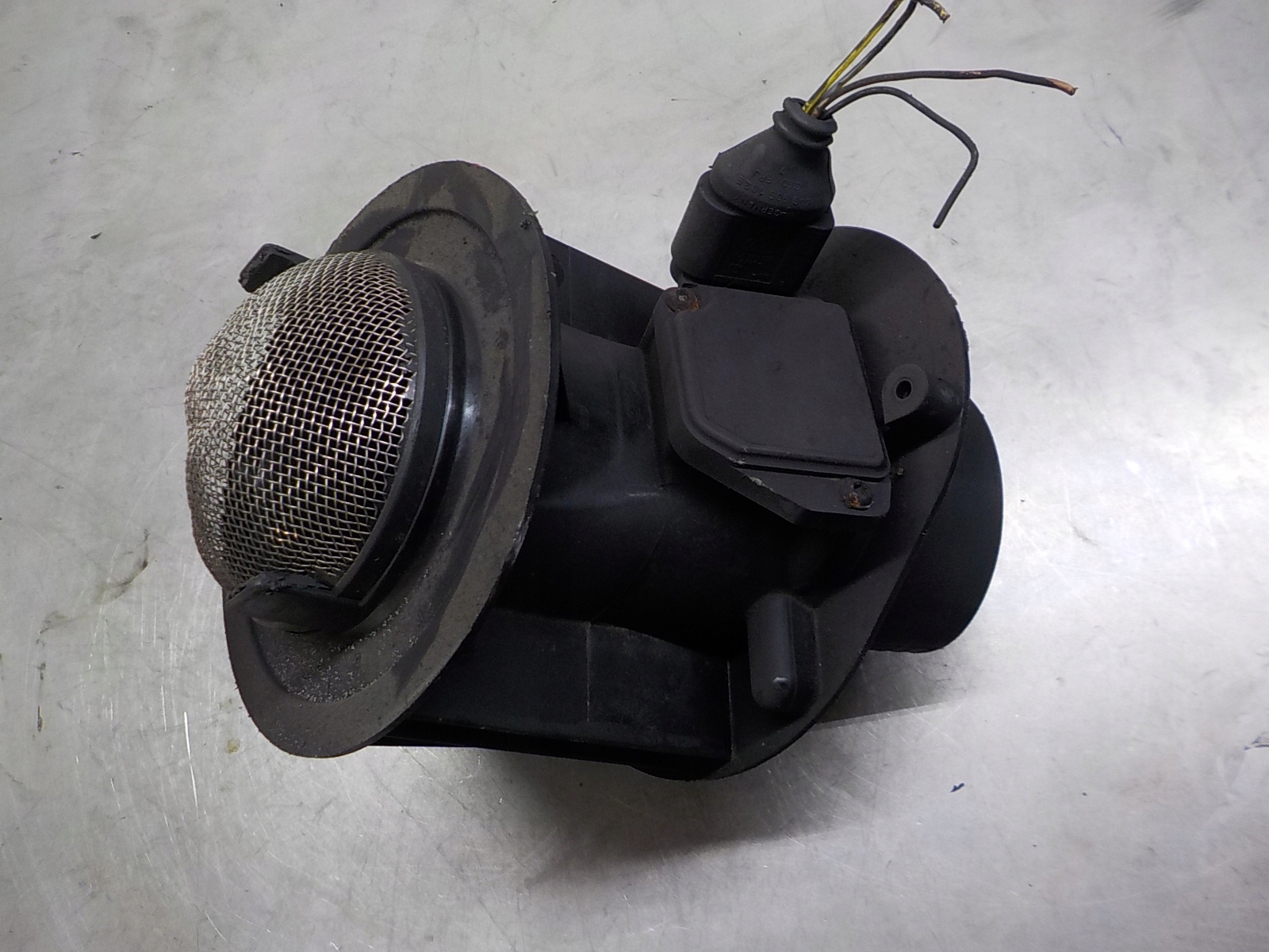 flow meter AUDI A8 D3 4.0 V8 4605225289