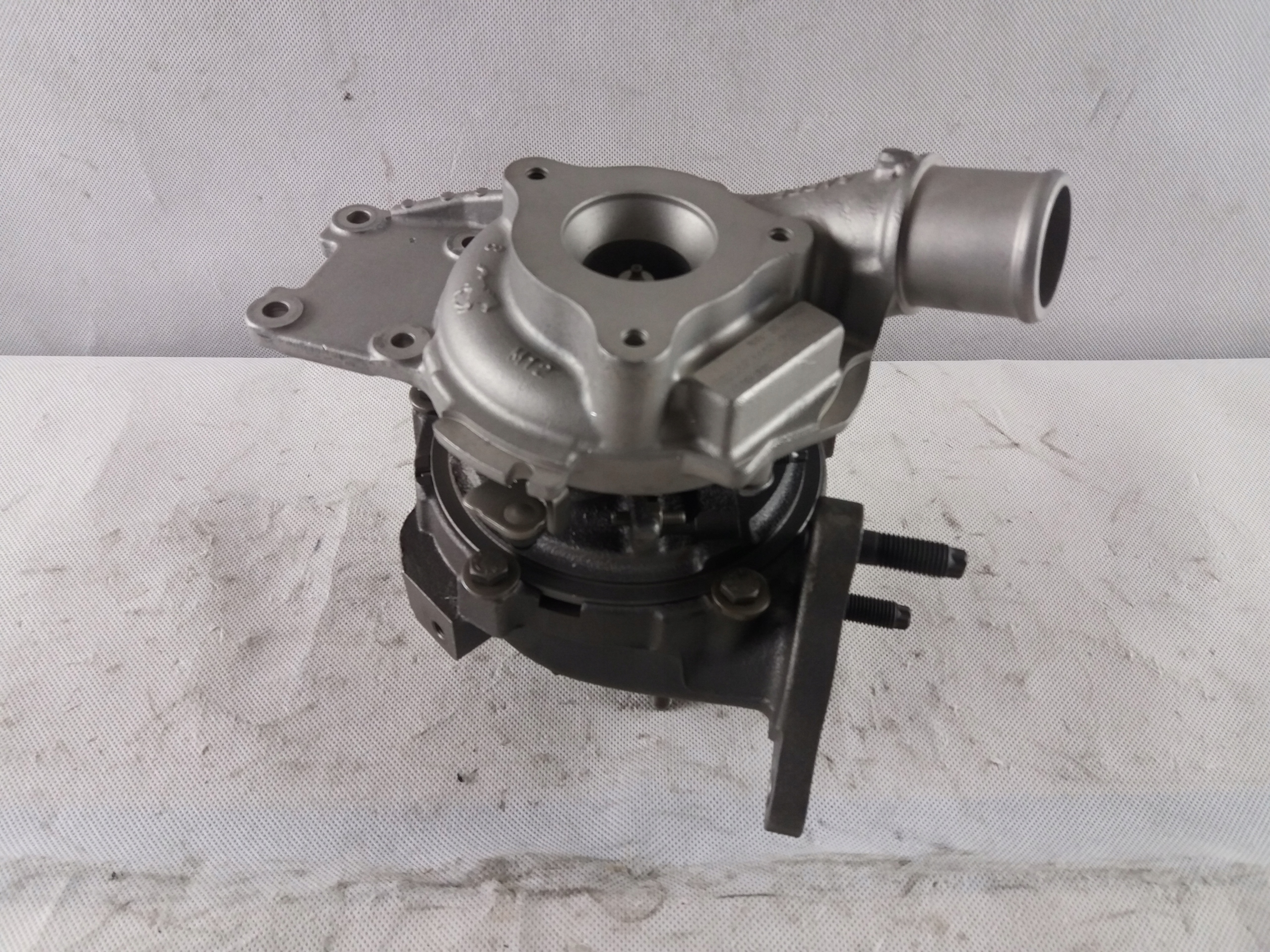 Auris Yaris Corolla 1.4 D-4D 90 л. с. 780708 турбіна