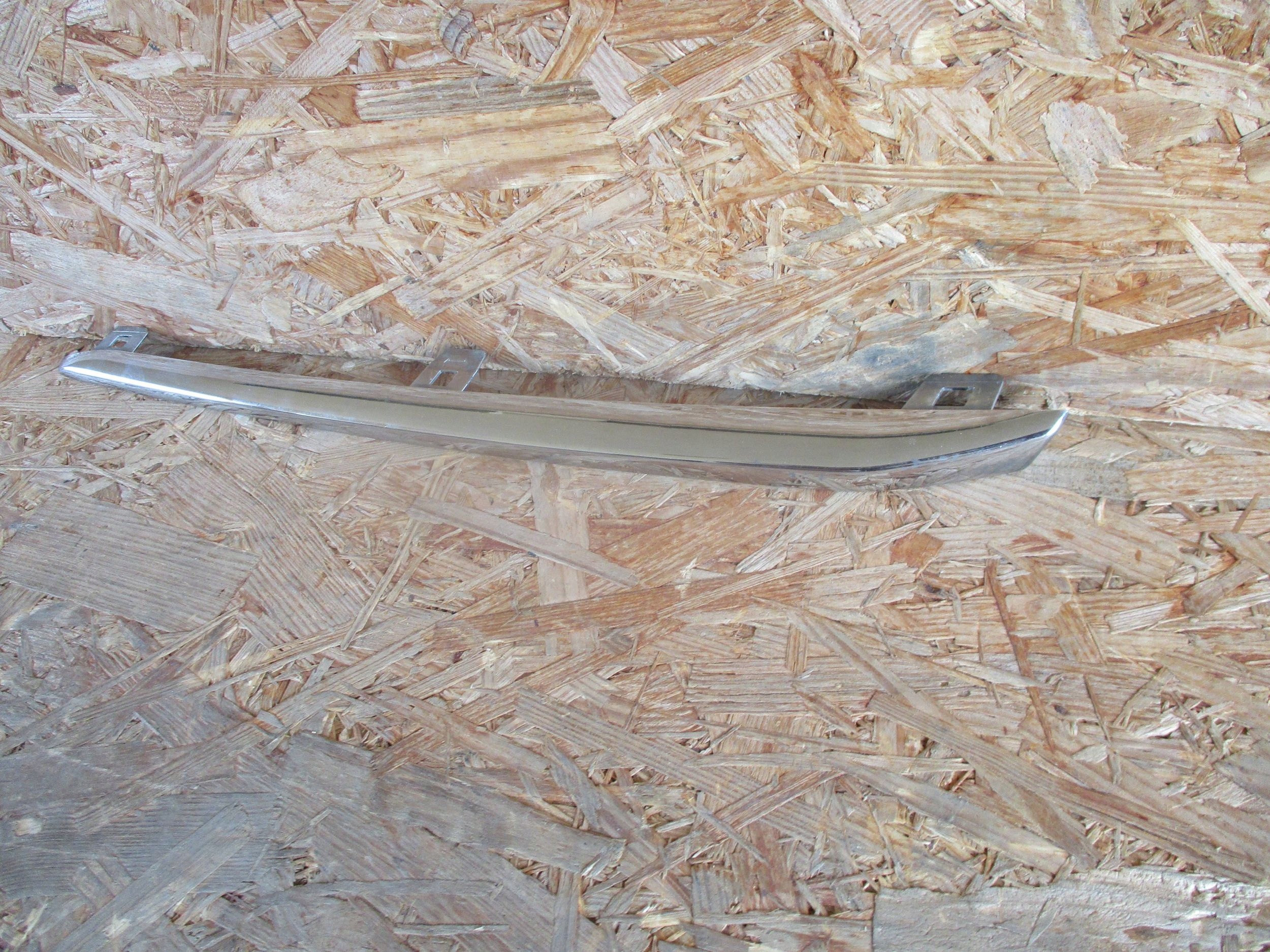 moulding grille GRILLA left TOYOTA PROACE CITY
