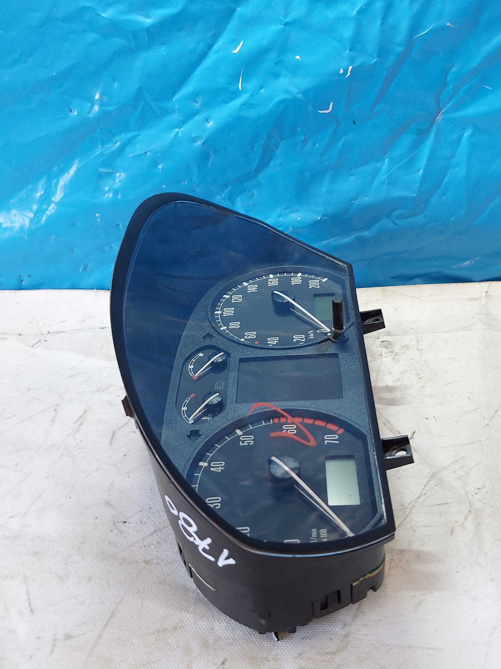dials clock SKODA FABIA 6Y 1.2 B 6Y0920880M