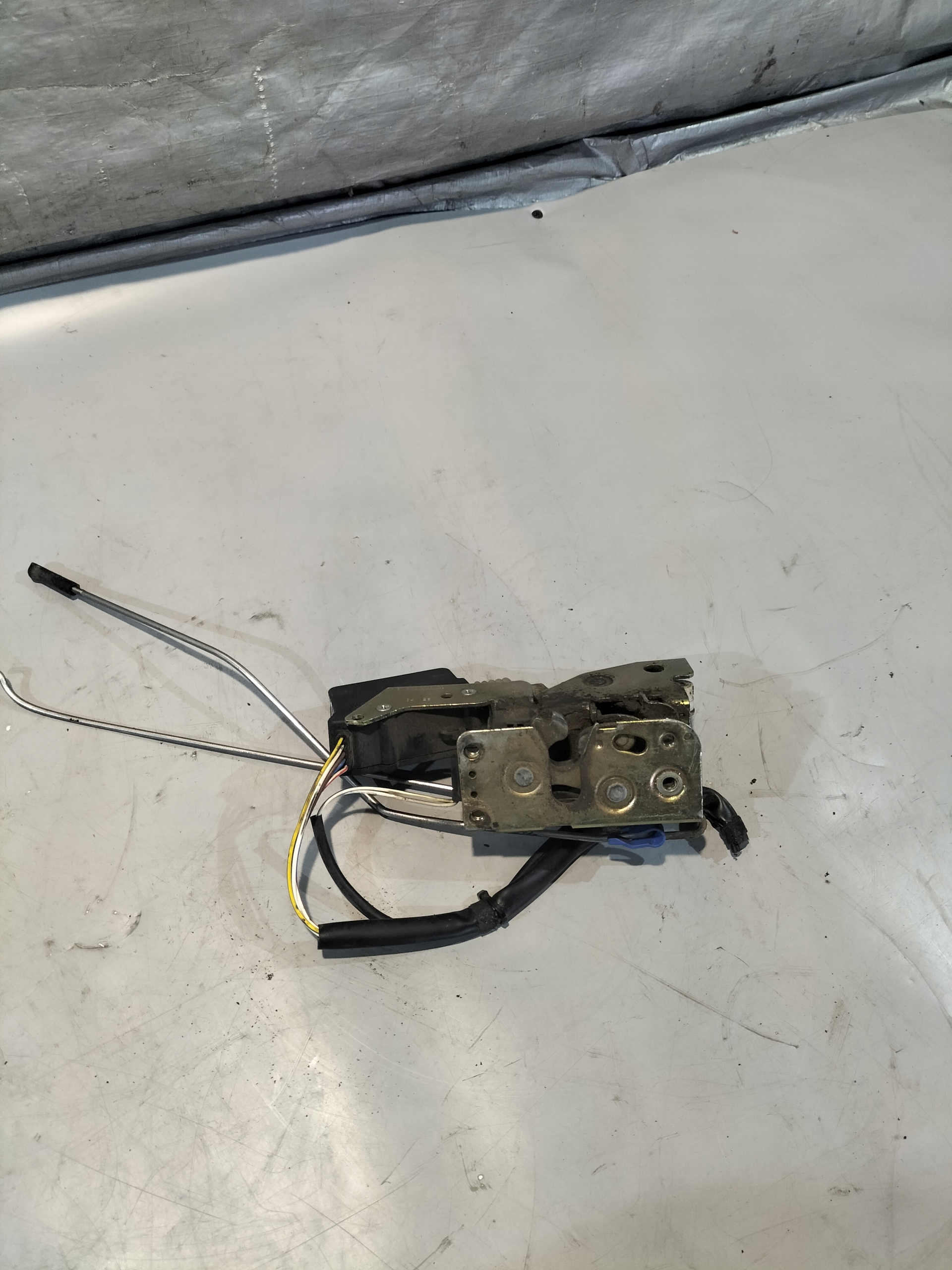 lock door right MAN TGA 26.390