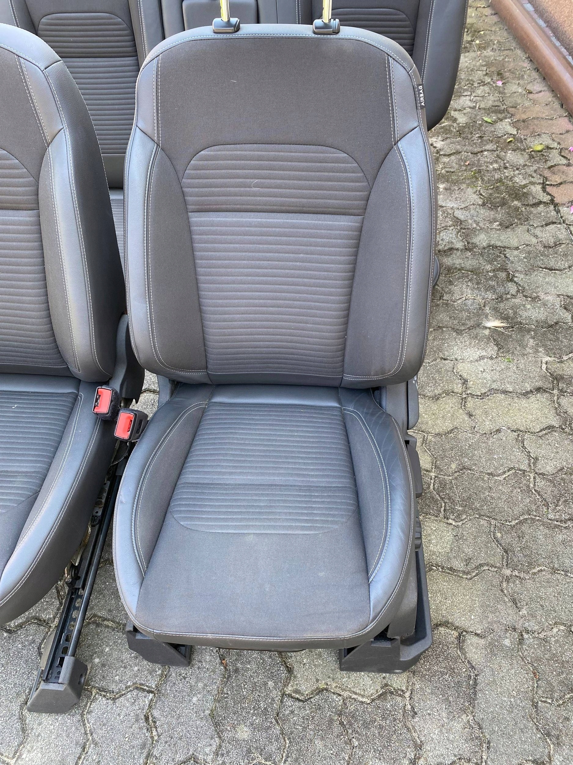 FORD KUGA MK2 LIFT seats front rear part semi leather manually EUROPA