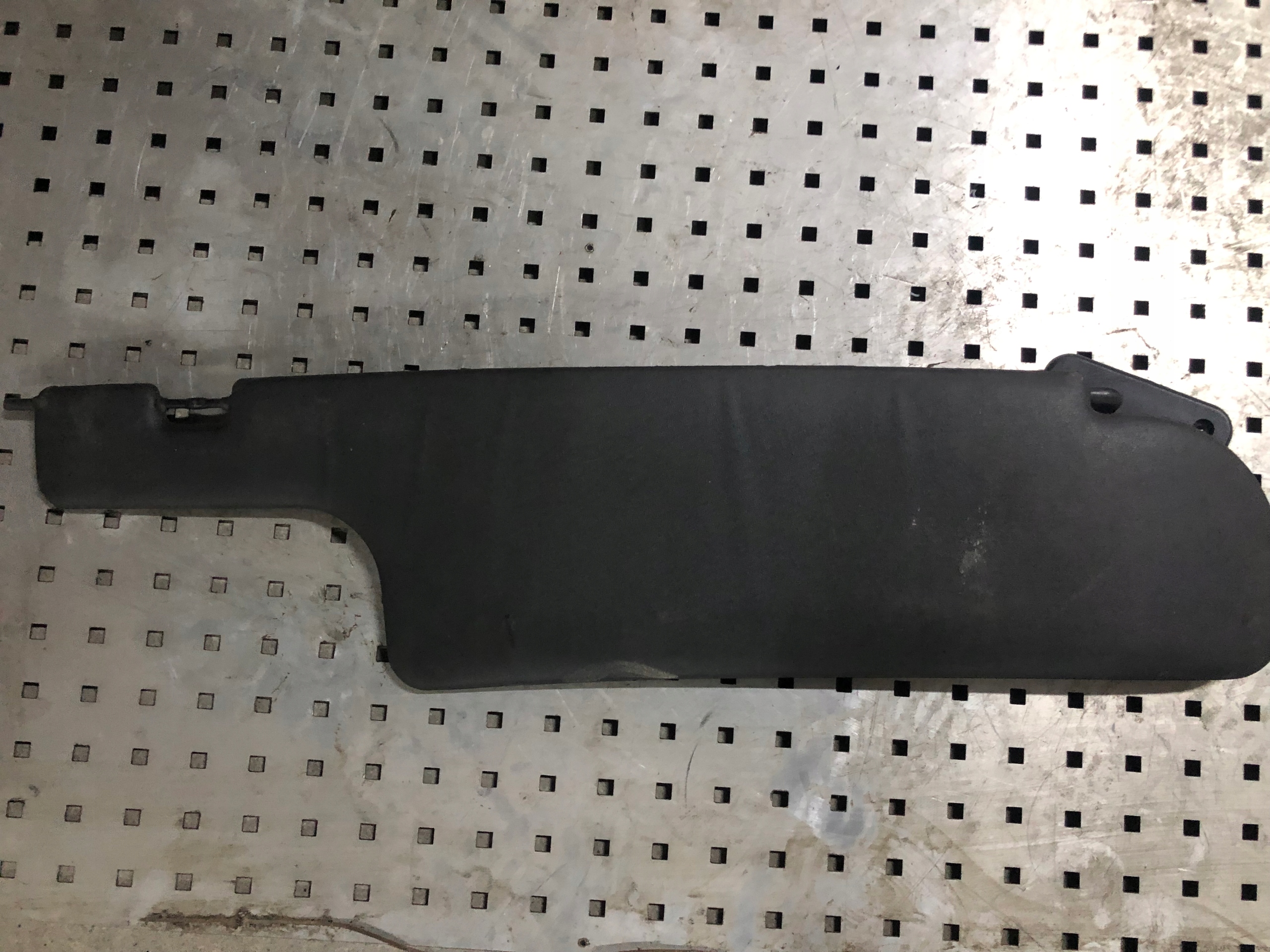 OSŁONA PRZECIWSŁONECZNA PRAWA IVECO DAILY 2.8