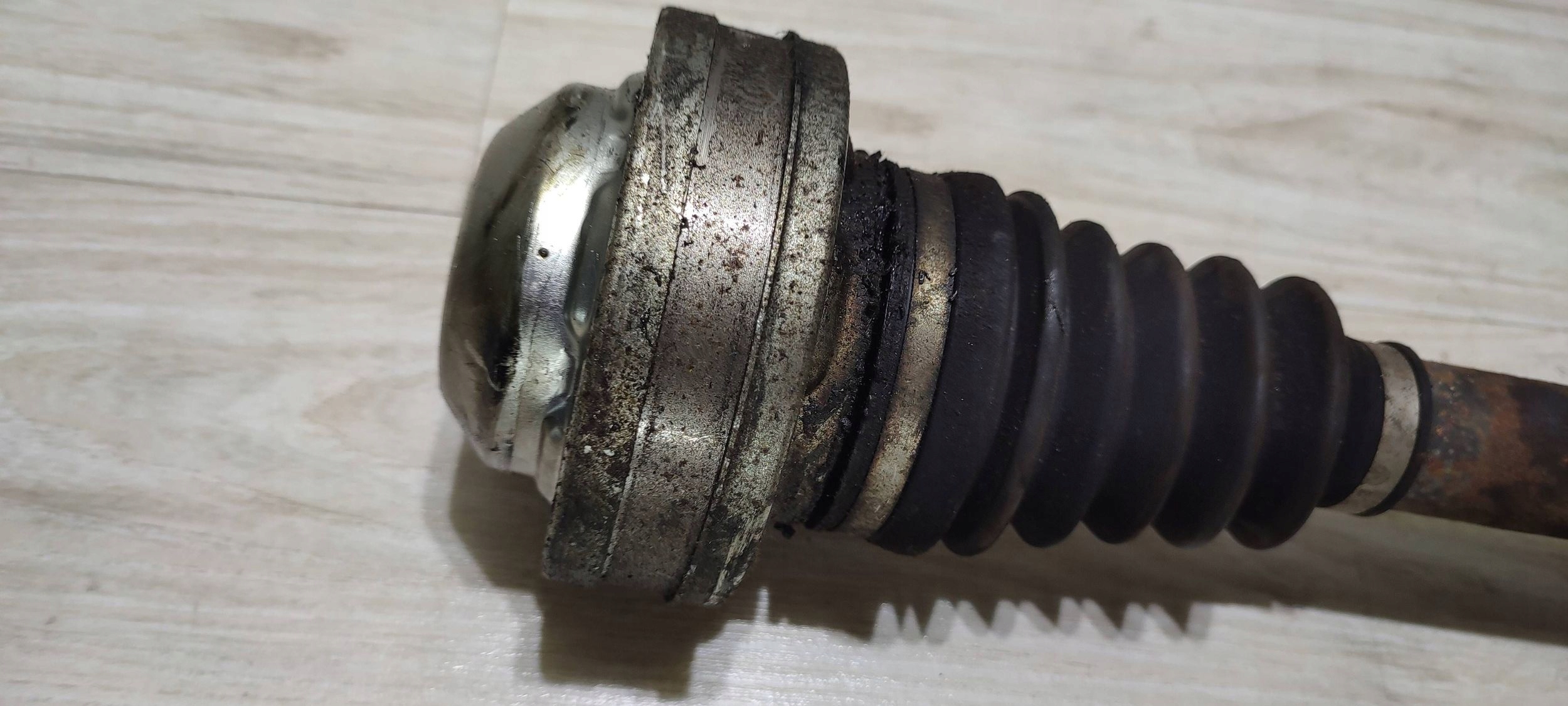 semi-axis front front side left Volkswagen Caddy S7JJ7
