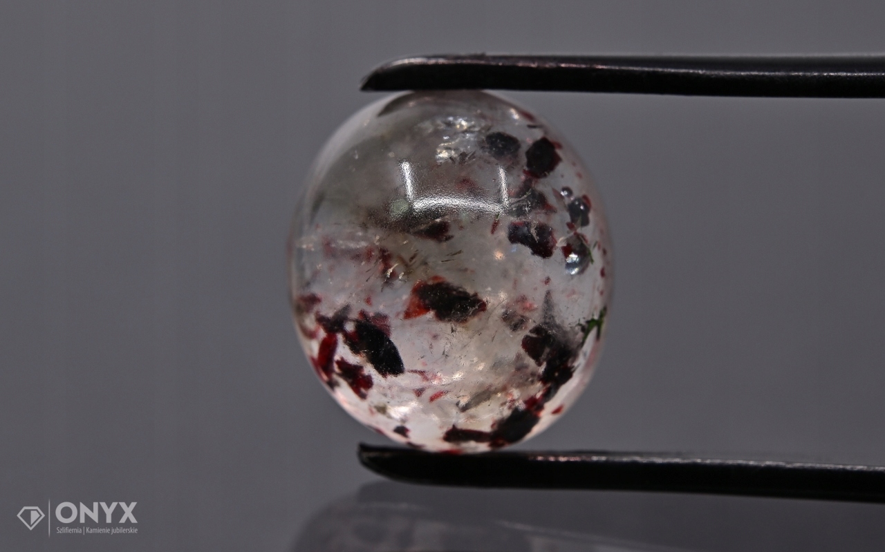 Jahodový křemen kabošon ovál 14x12,5 mm