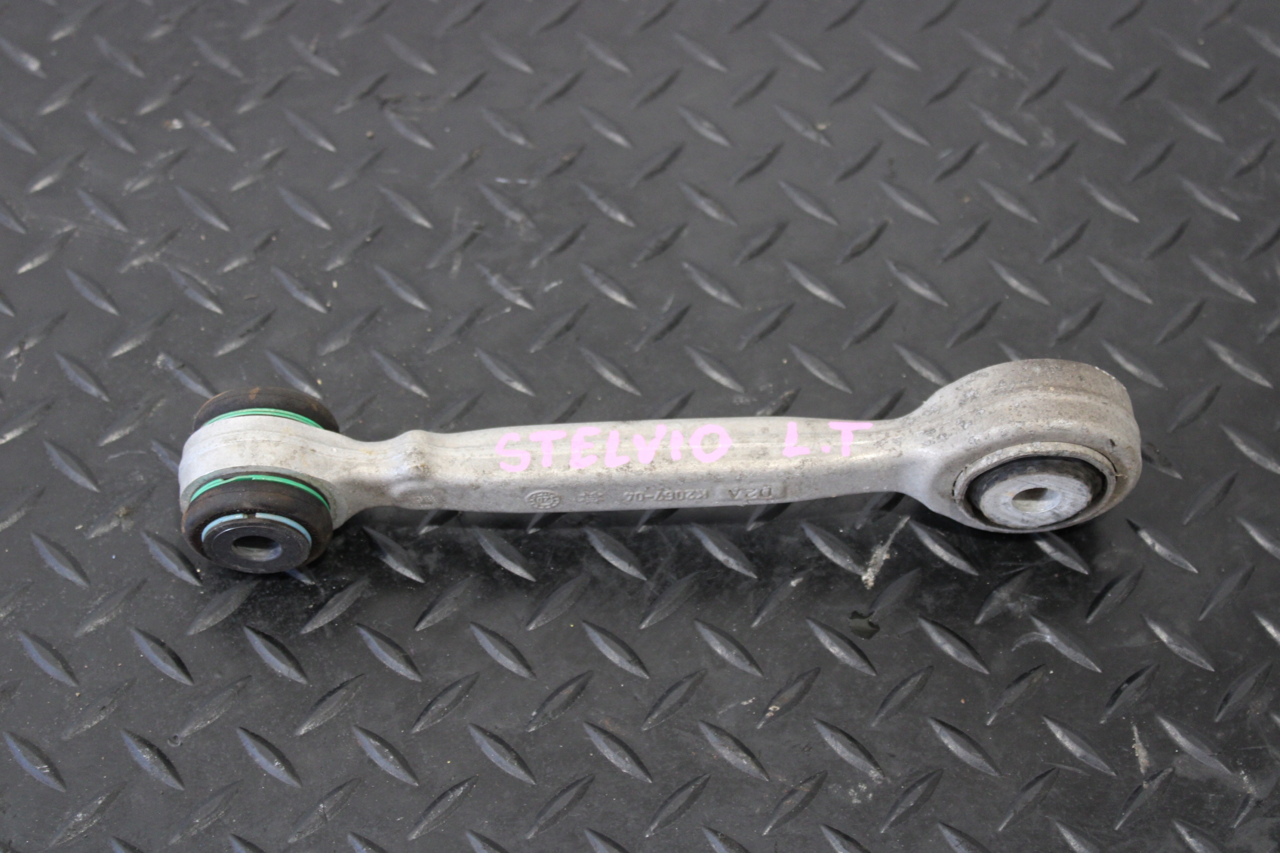 Querlenker links heck ALFA ROMEO STELVIO