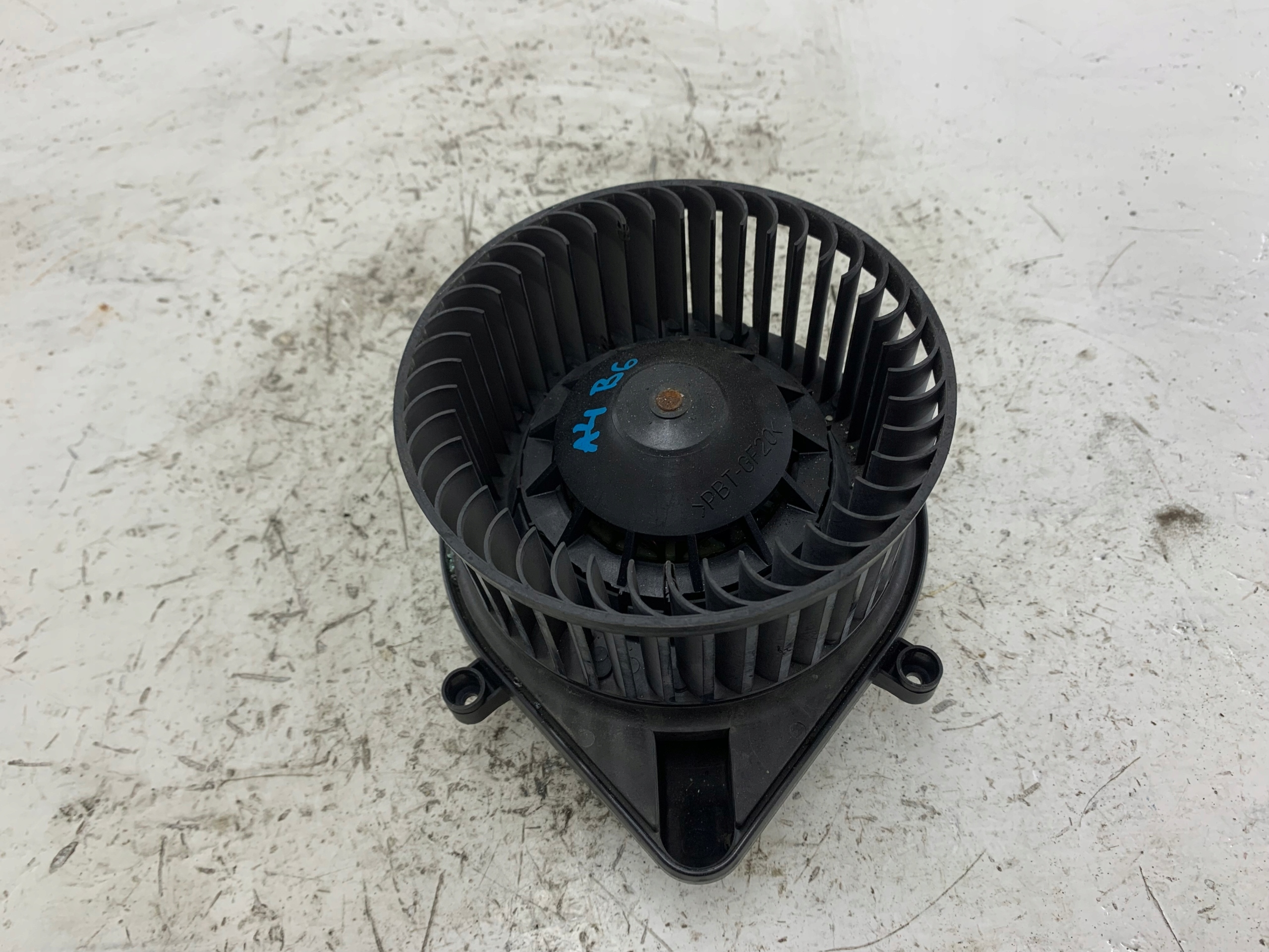 AUDI A4 B6 heating air conditioning devices 8E1820021A