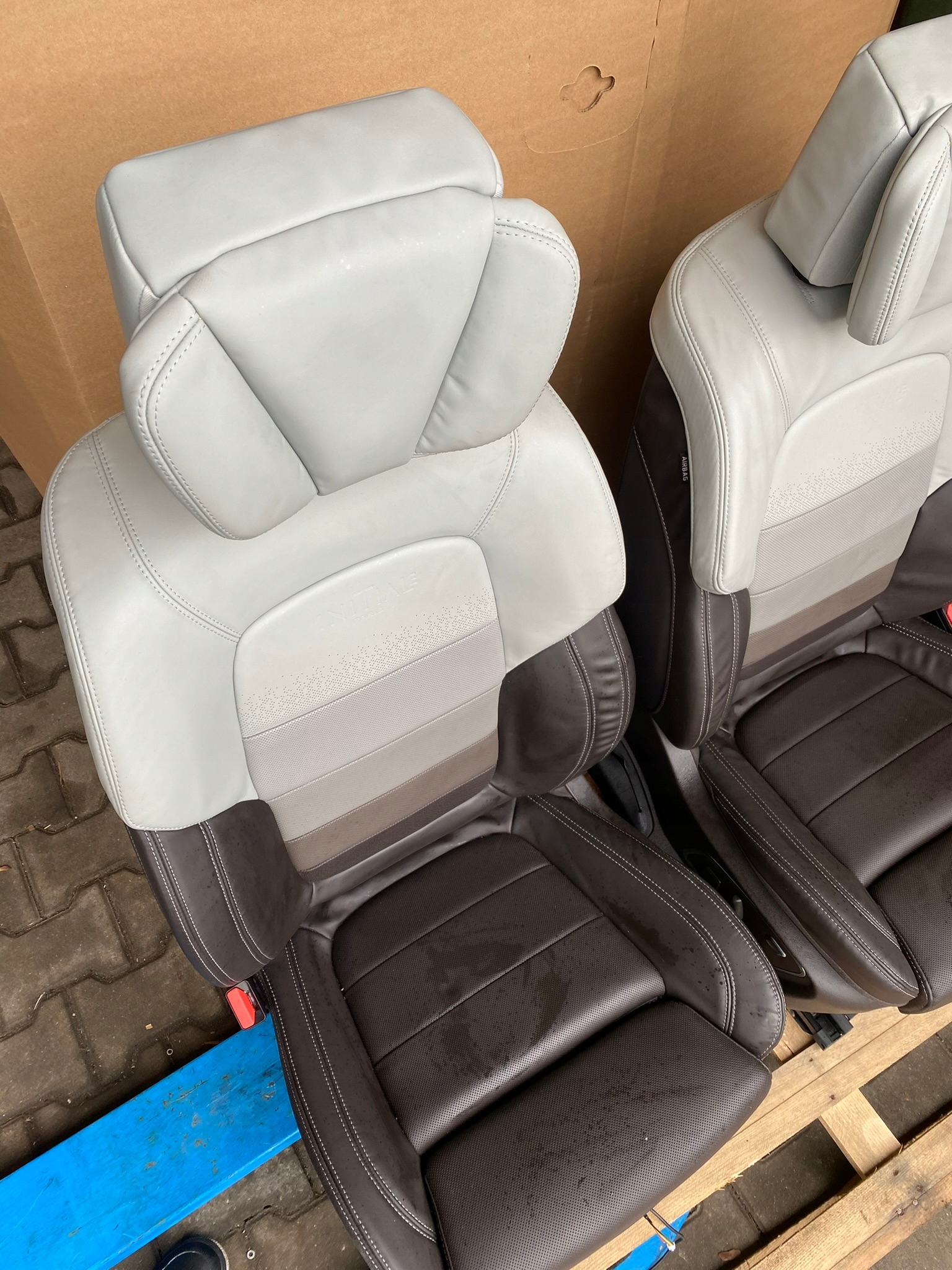 RENAULT ESPACE V INITIALE PARIS Sitze SKORZANE Sitz Sitz DVD EKRAN