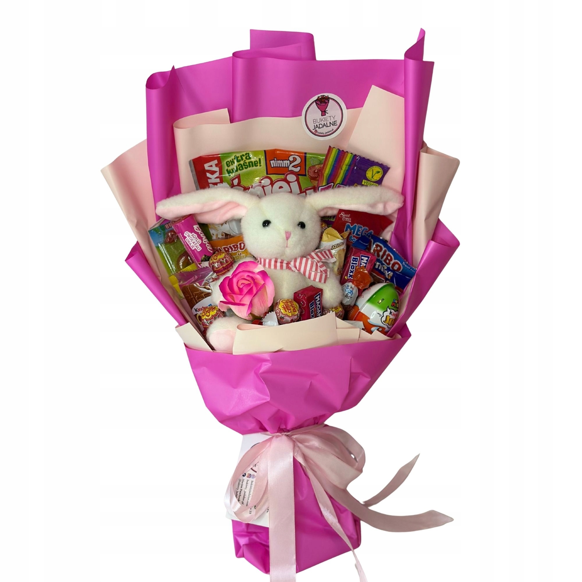 Bukiet ze słodyczy z pluszowym króliczkiem