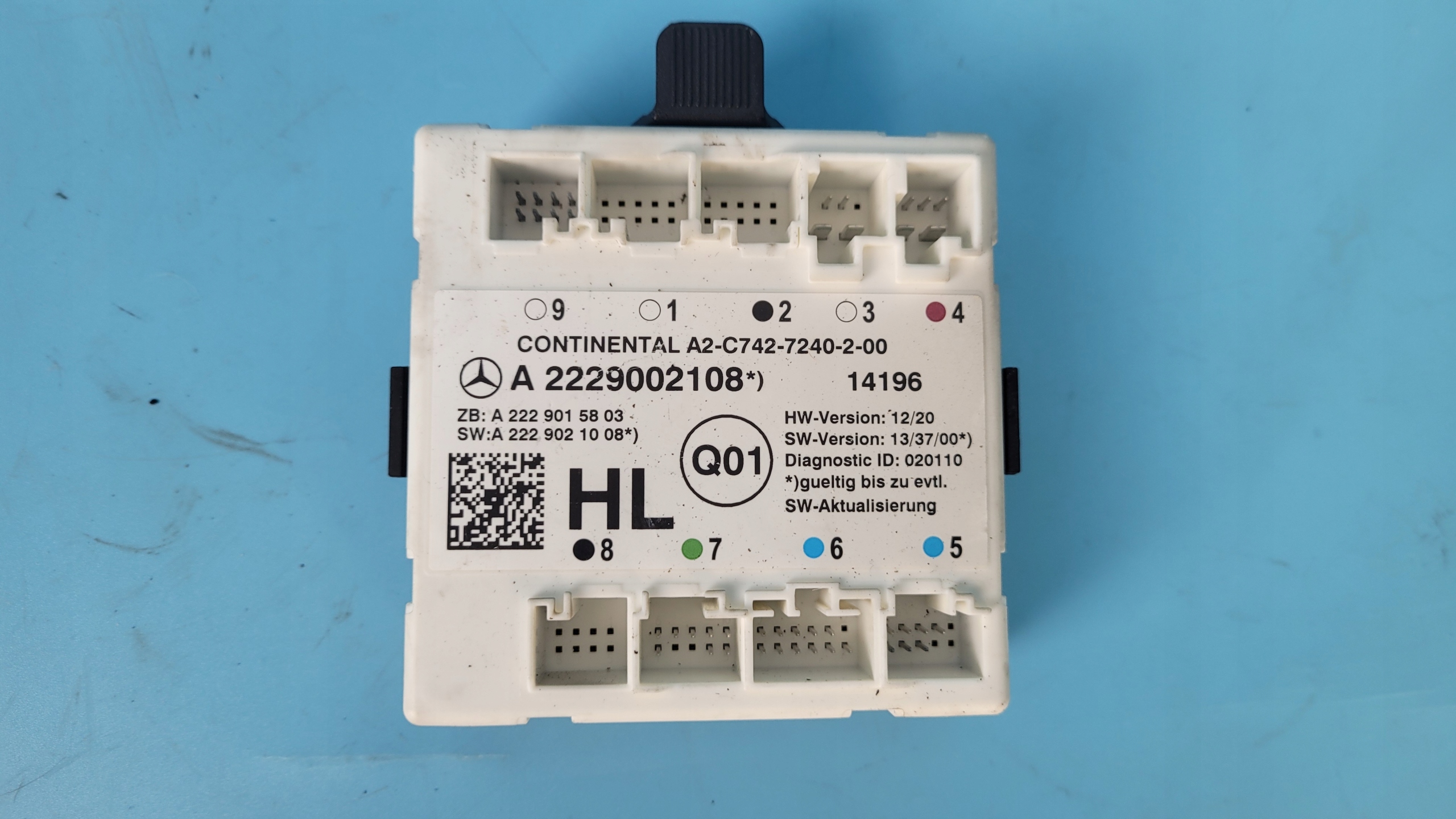 2229002108 - W205 C220 дверной модуль A2229002108