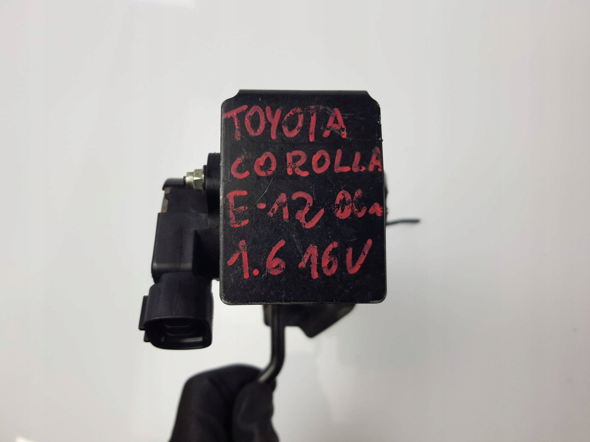 PEDAL TOYOTA COROLLA E12