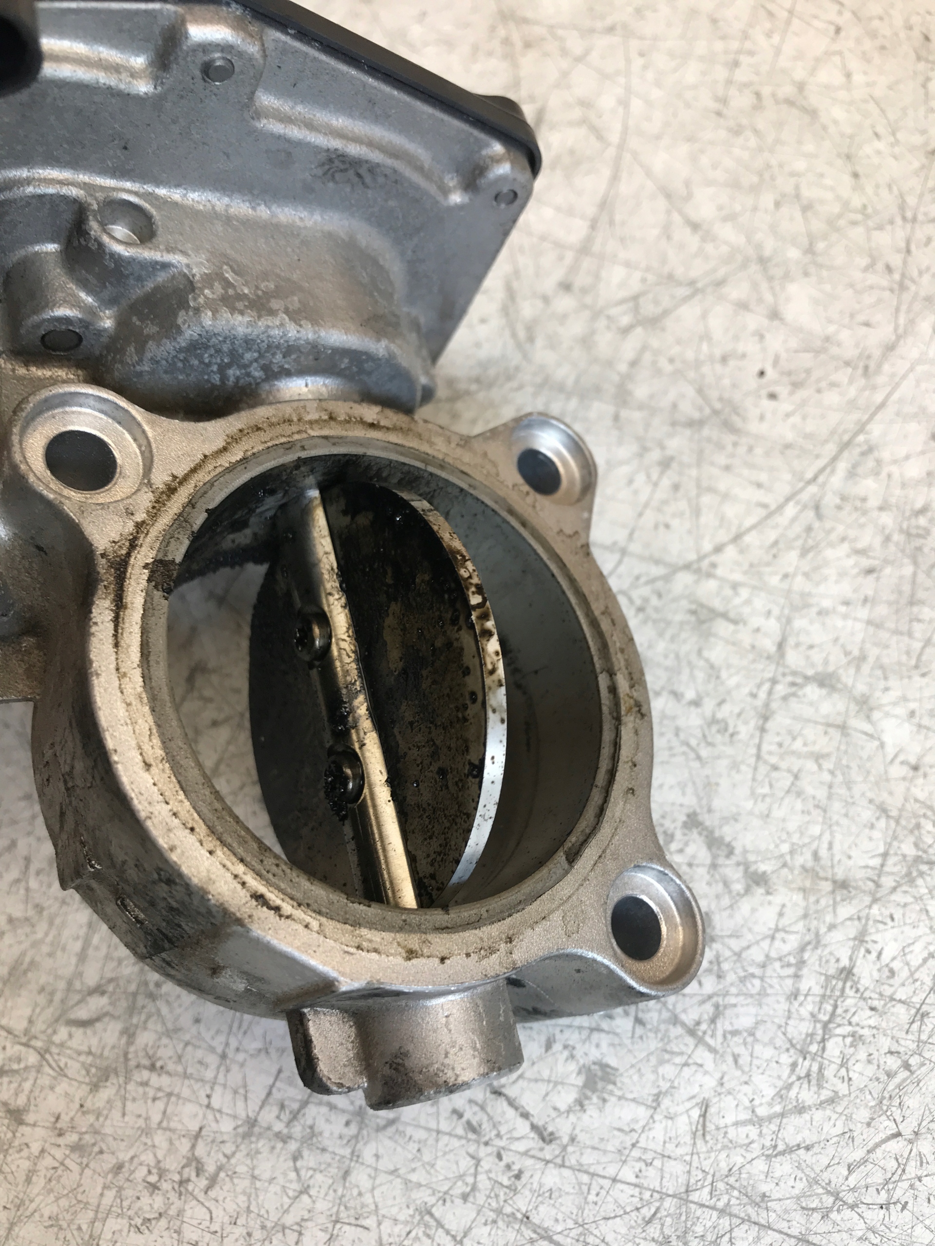 Valvola a farfalla BMW F30 7810752