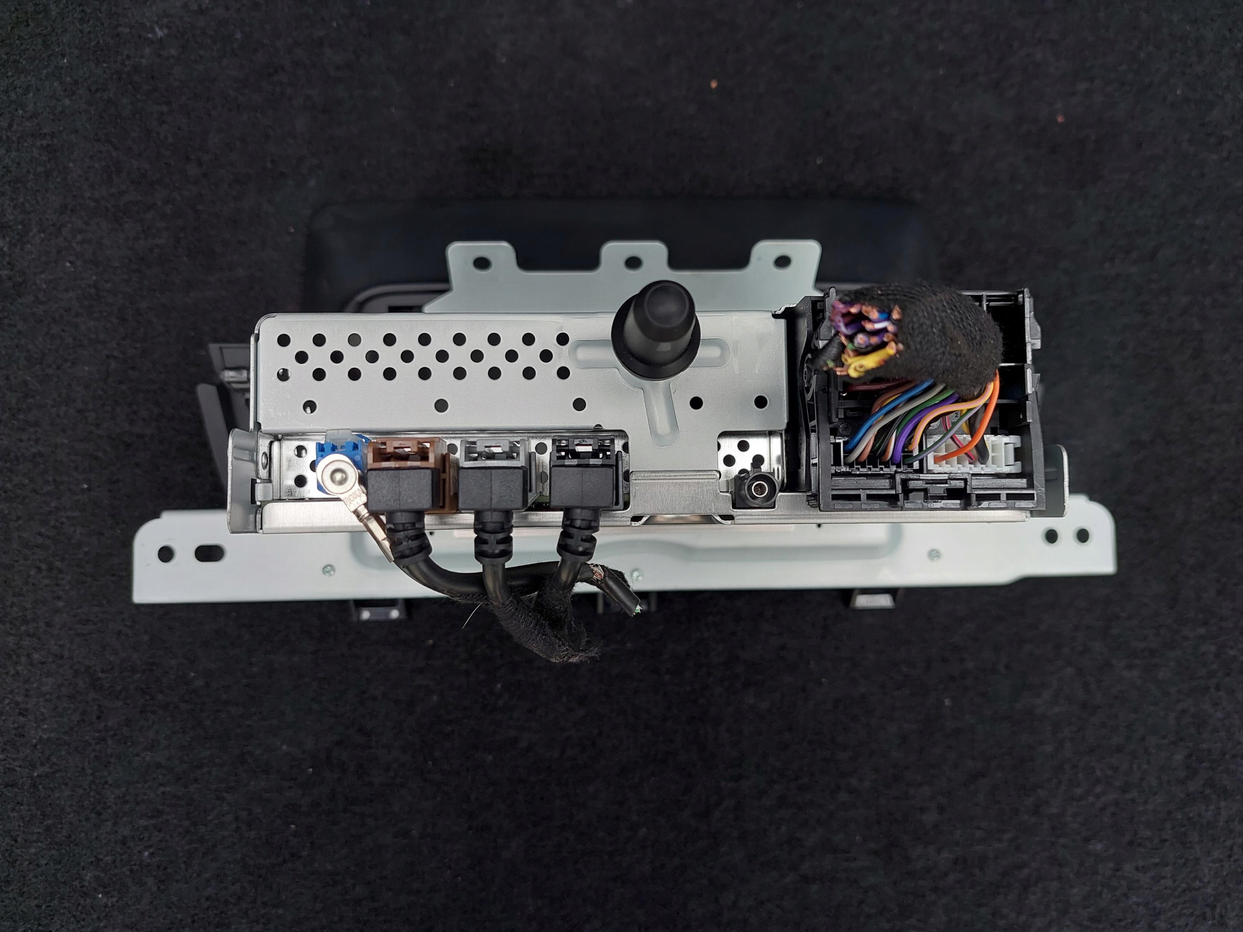 RADIO Display 10486650 MG HS e 1.5 T