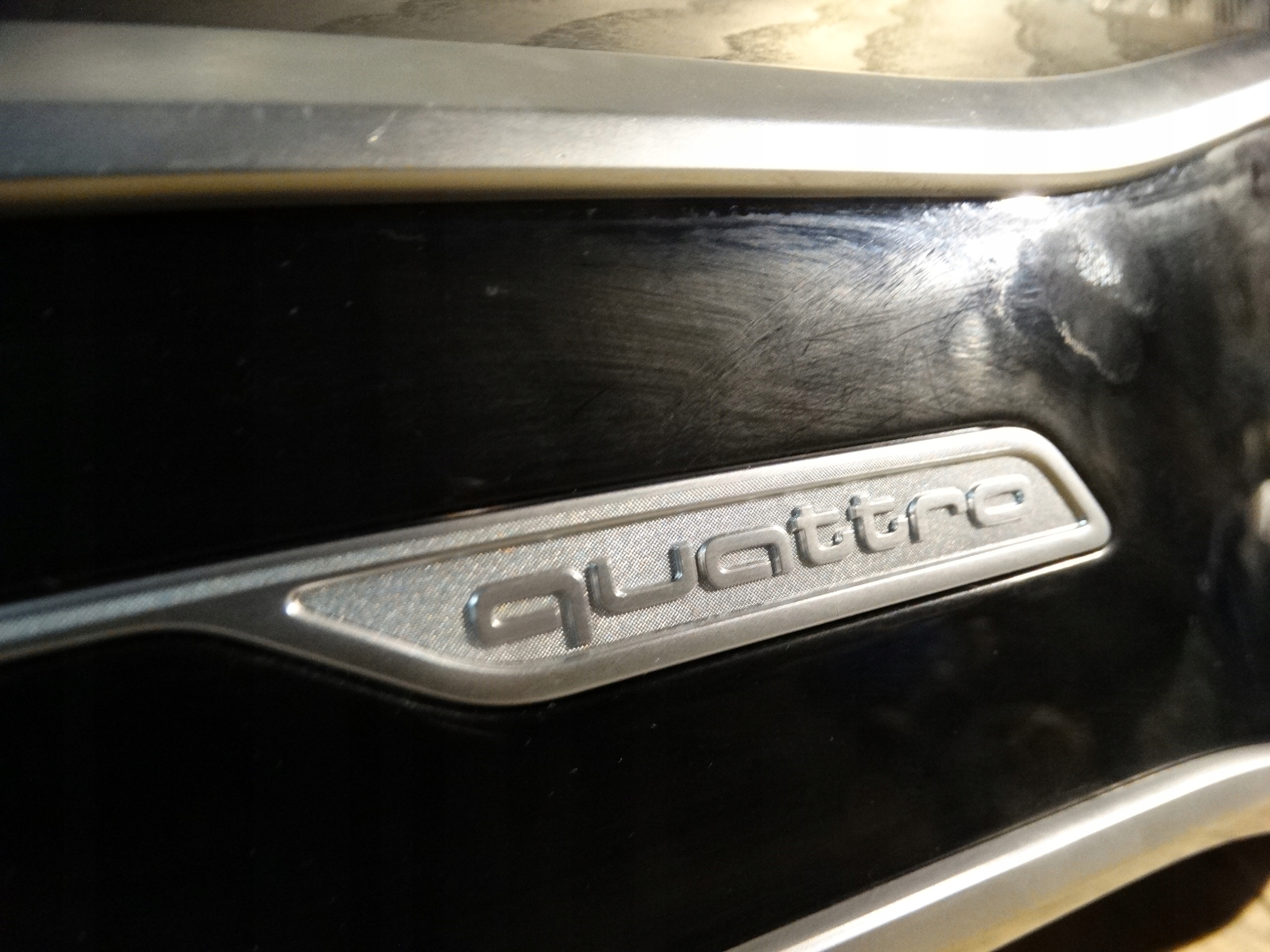 lista fedél táblák LED AUDI A6 A7 C8 4K 1 9