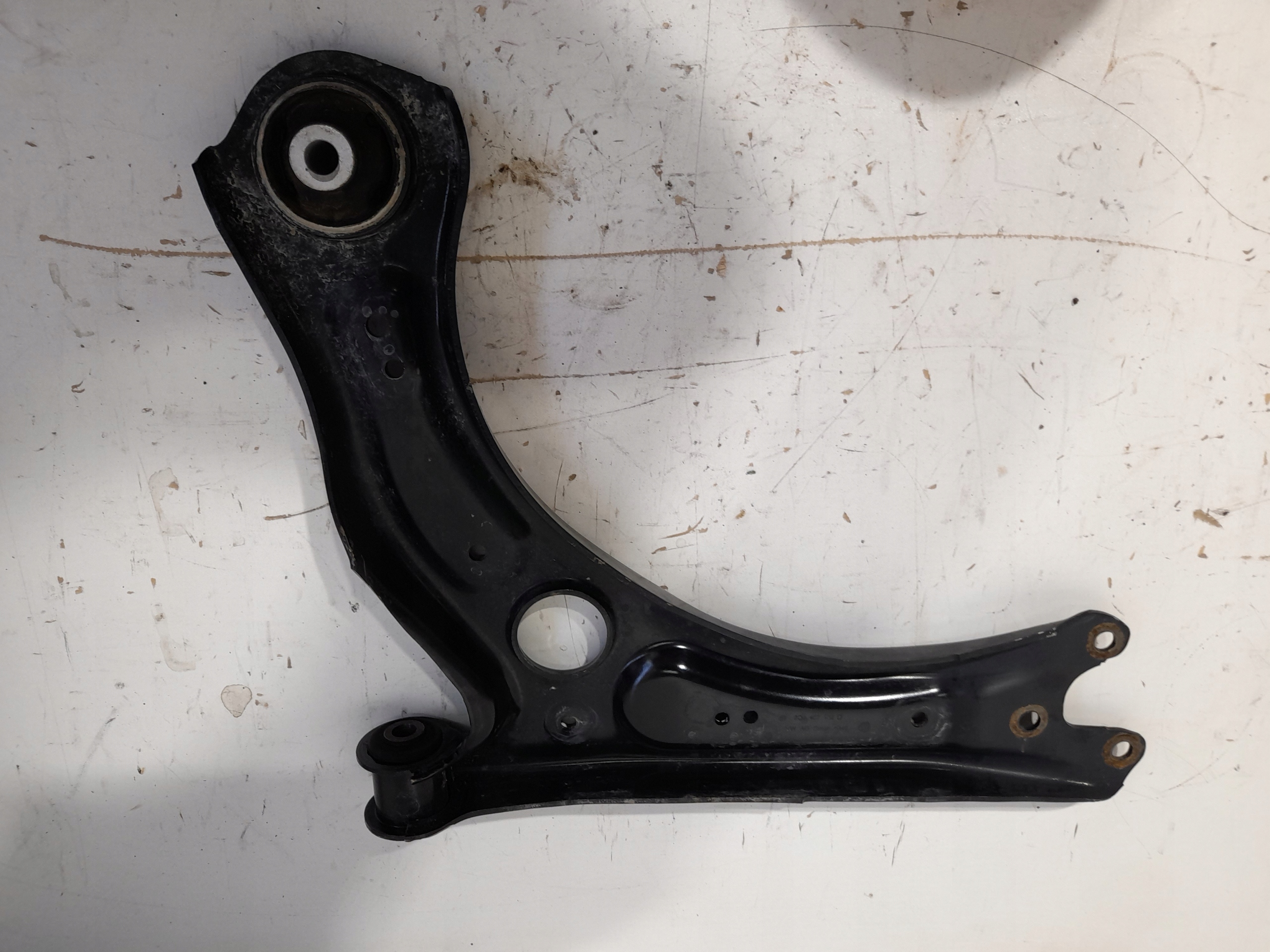VW SKODA SEAT arm front right 2Q0407152D