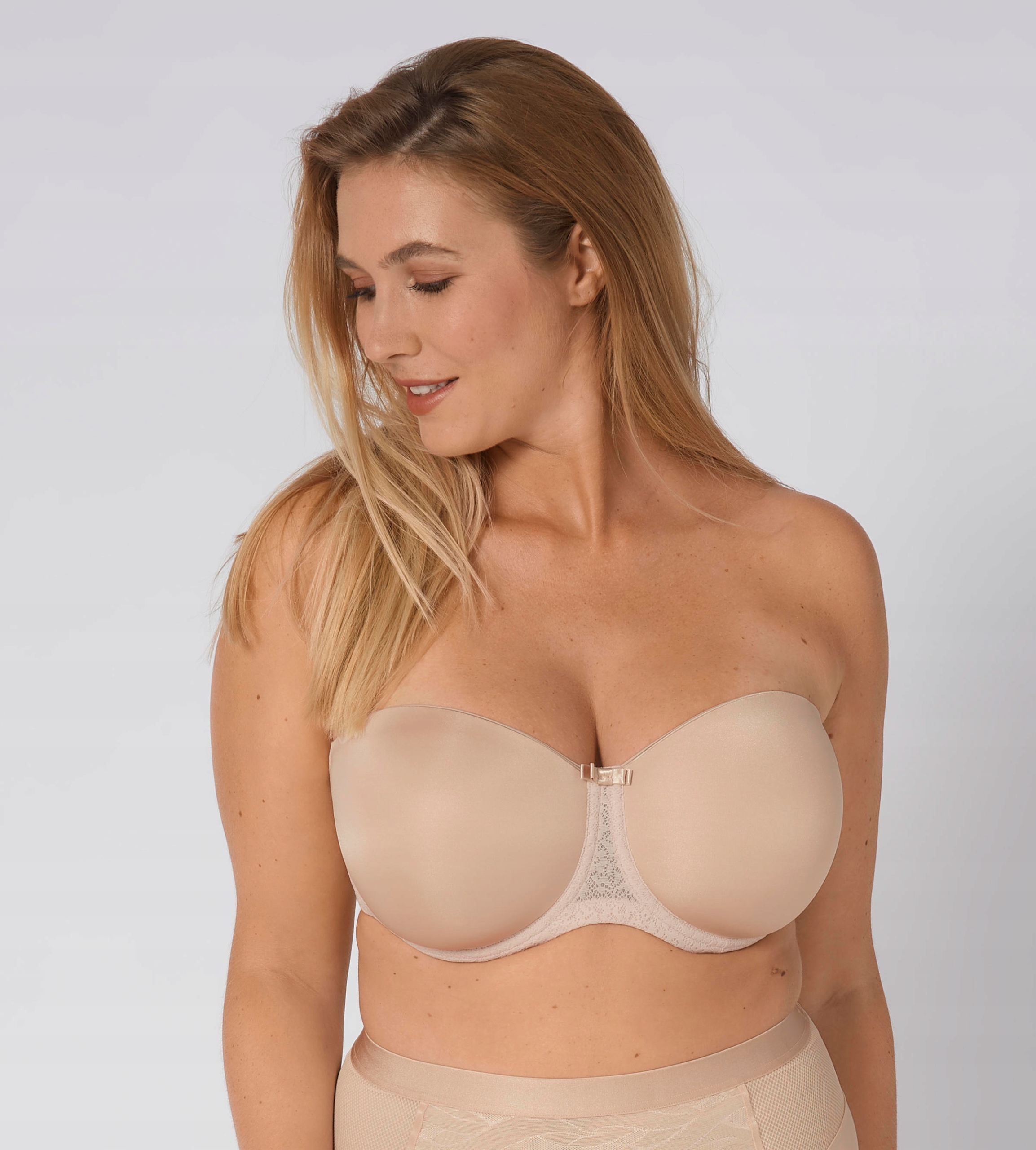 Triumph Beauty-Full Essential Wdp biustonosz Beż gładki komfort 00NZ *75D