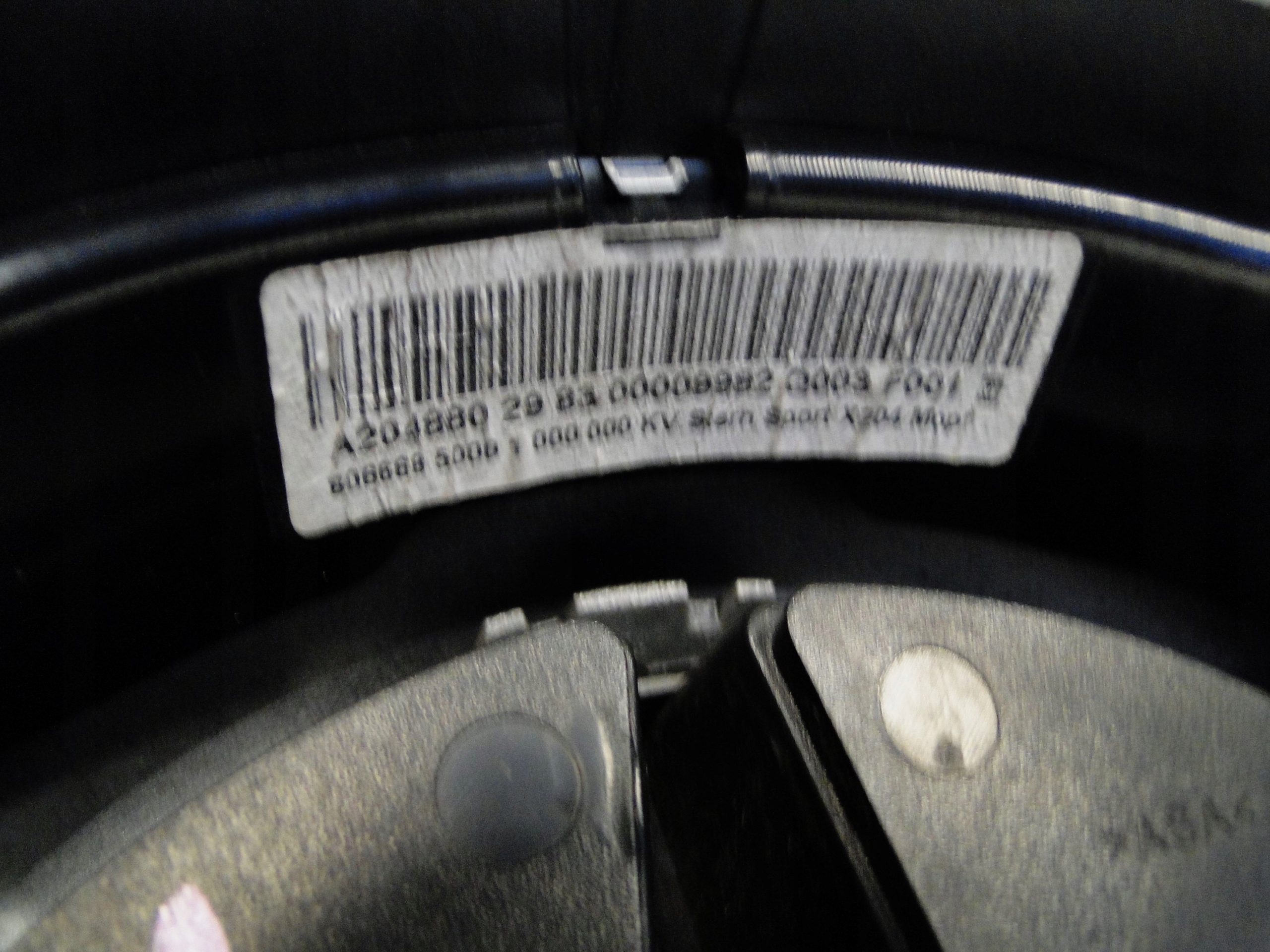 MERCEDES GLK 204 X204 LIFT GRILL ATRAPA BEZ RADARU Strona zabudowy przód