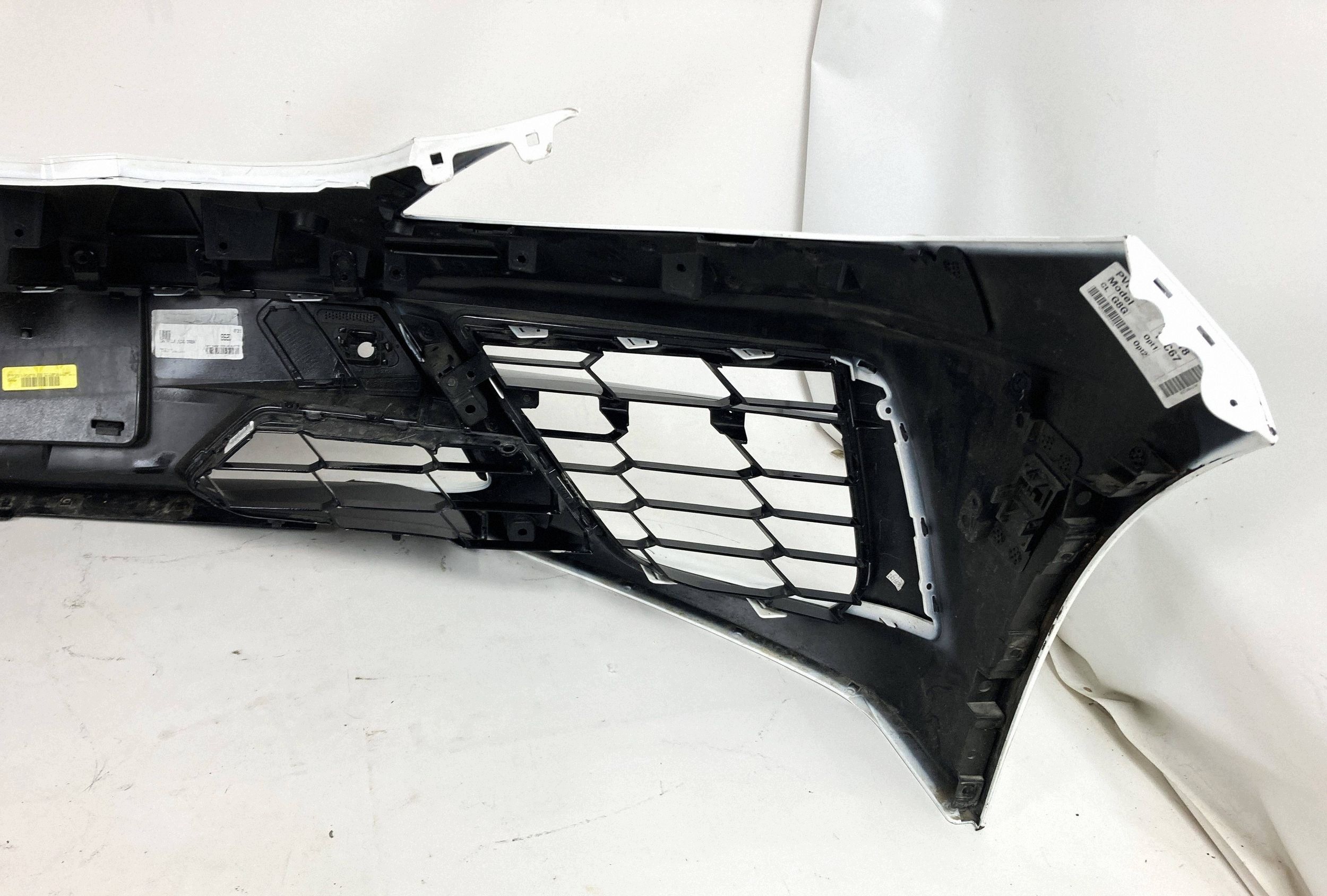 Chevrolet Corvette C8 Stingray Z51 frontstoßstange komplet 2020-26 OEM