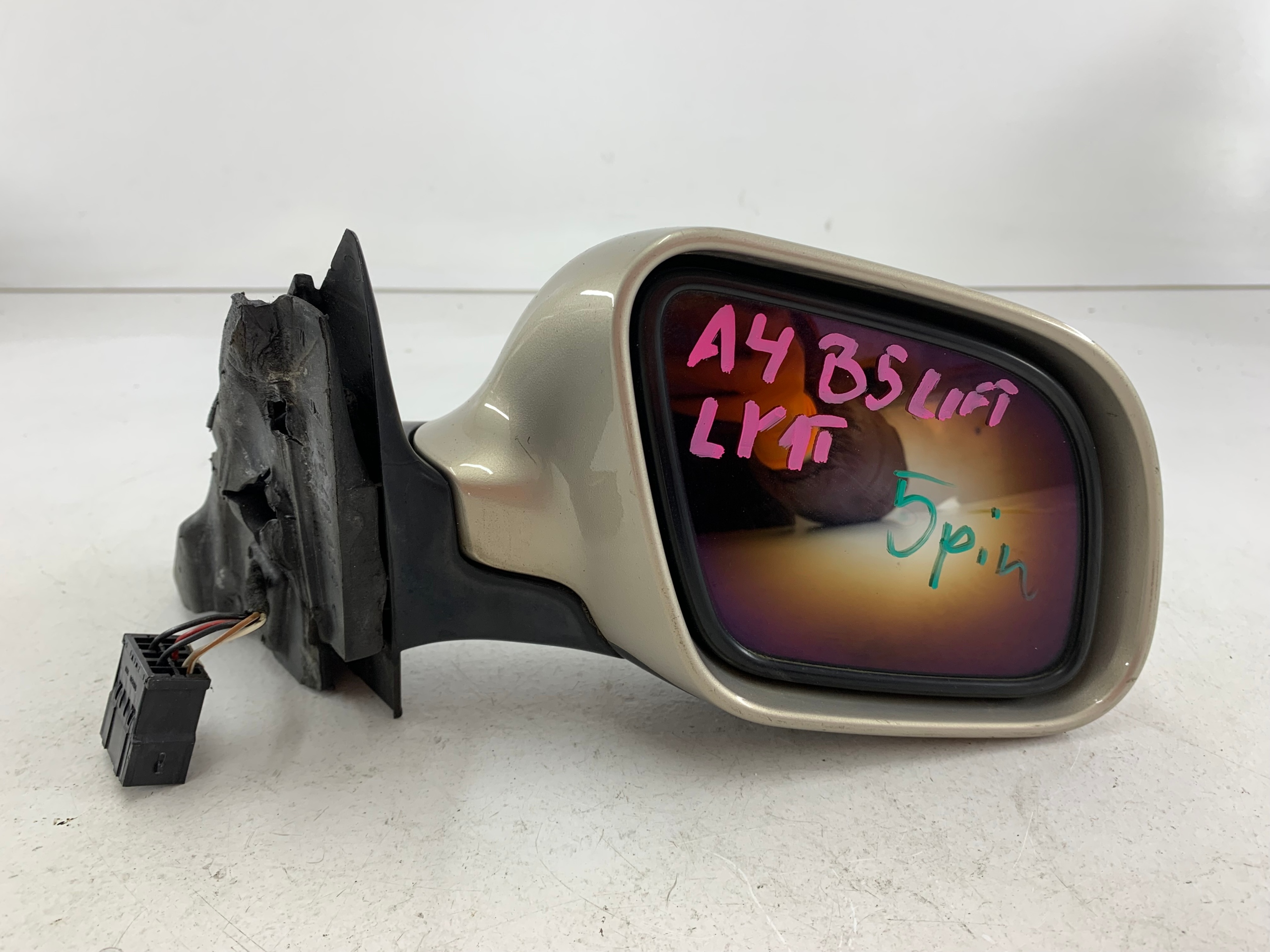 AUDI A4 B5 LIFT mirror right 5 PIN LY1T