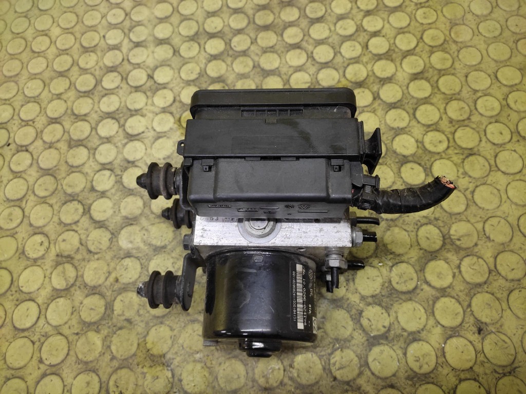 SEAT LEON 2 pumpa ABS 1K0614517AF