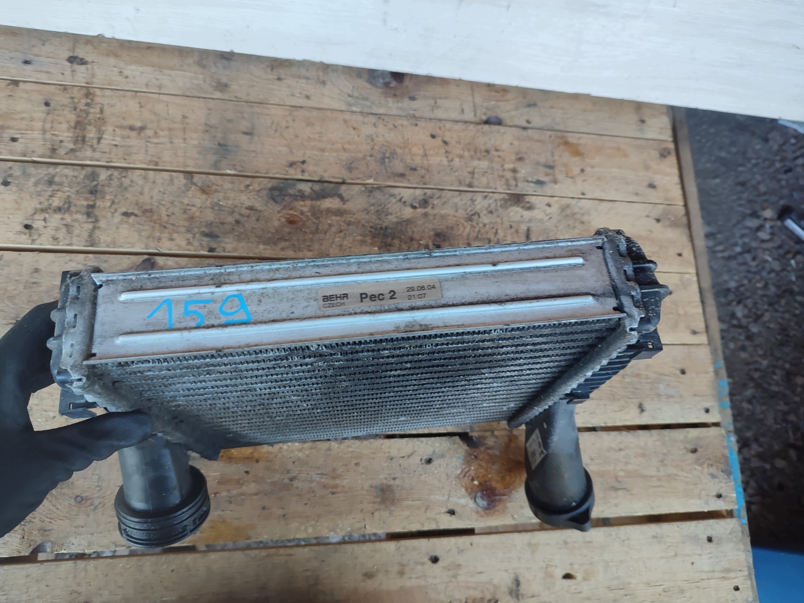 VW TOUAREG a 2.5 TDI 05r intercooler 7L0145803A
