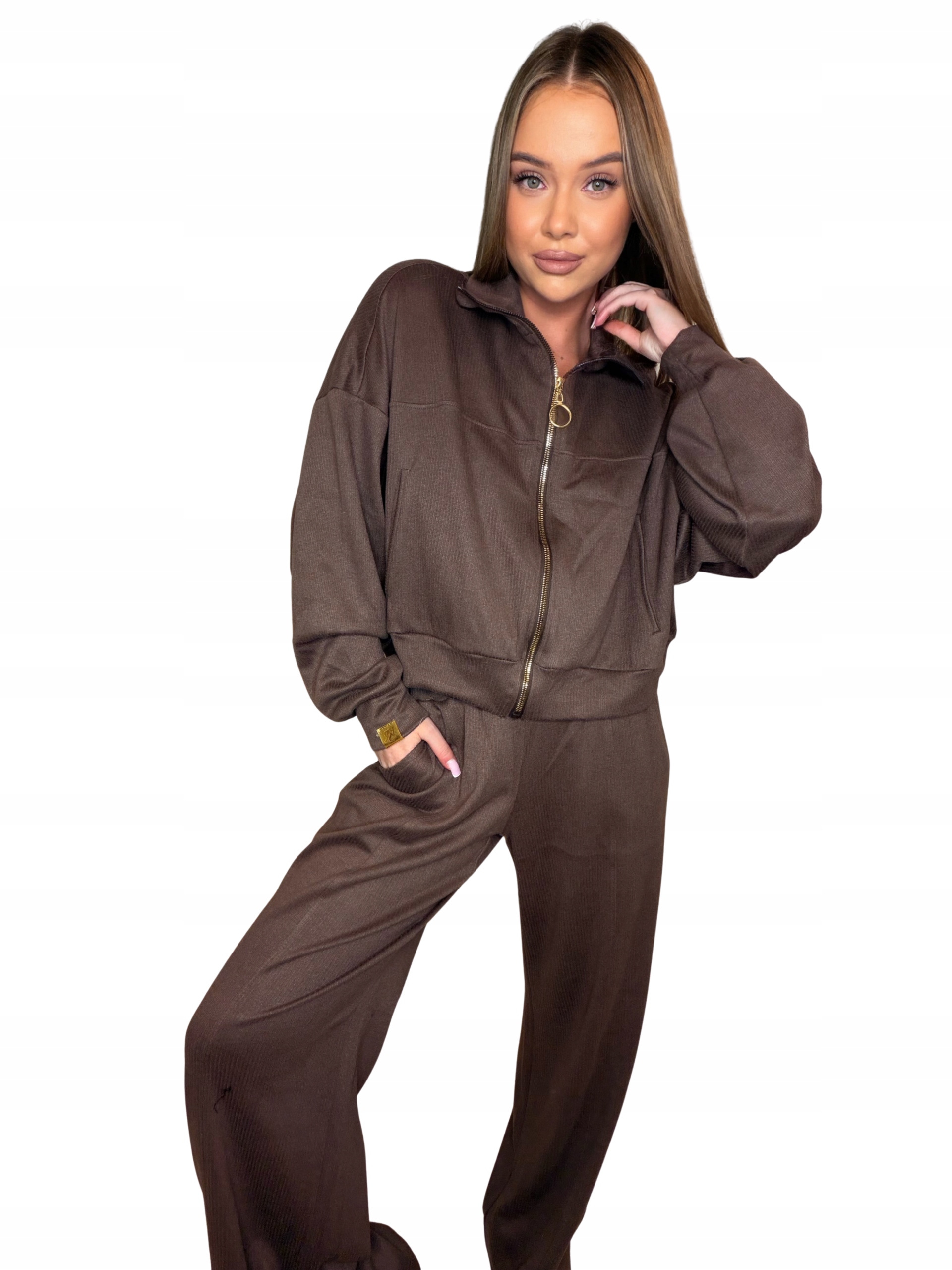 Elegantní dámský komplet Vasari – široké kalhoty a mikina, barva mléčná čokoláda