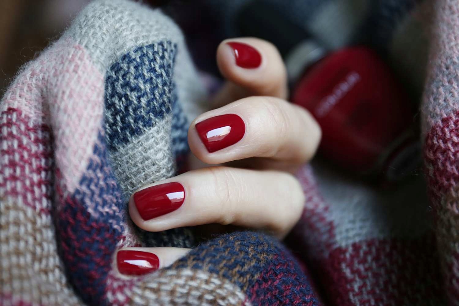 CUCCIO lakier do paznokci 13ml 6025 Marka Cuccio