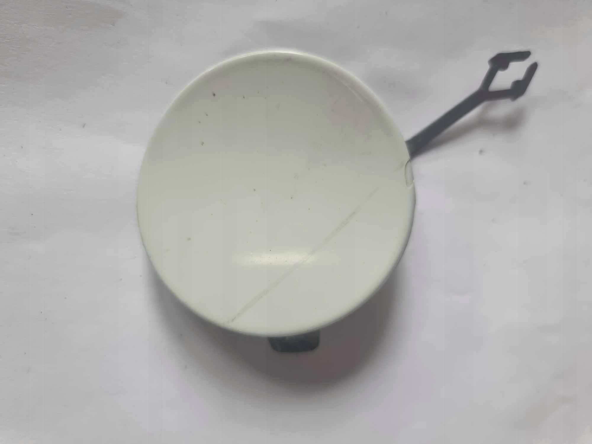 RENAULT MEGANE IV -> Abschleppöse der Stoßstange vorne 511805148R