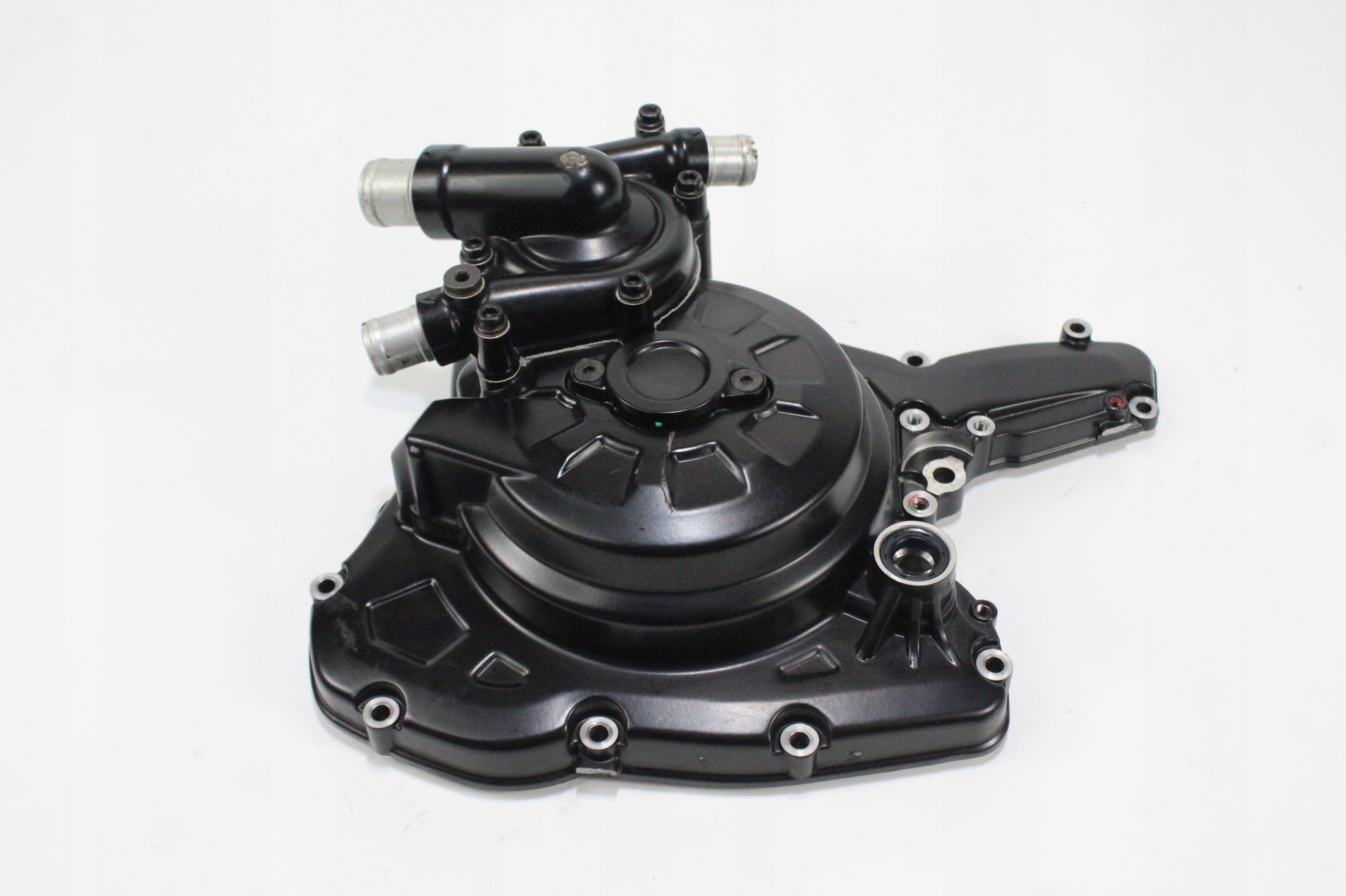 3234344001 - DUCATI HYPERSTRADA 939 16 - КРЫШКА ГЕНЕРАТОРА