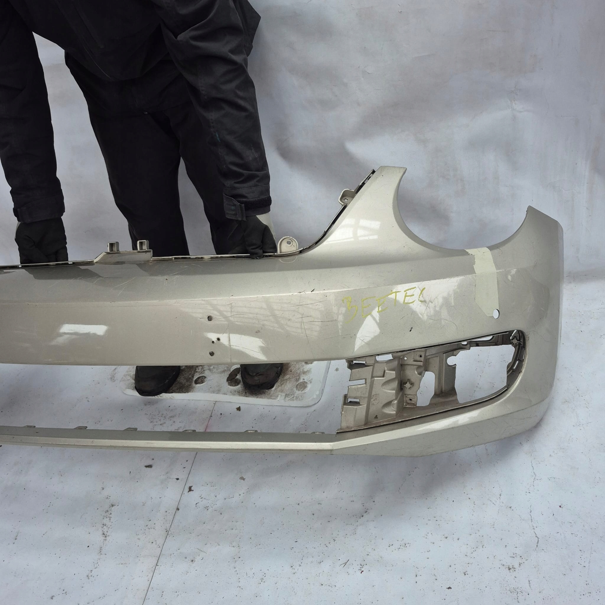 VW BEETLE 5C 11-16 bumper front front PDC