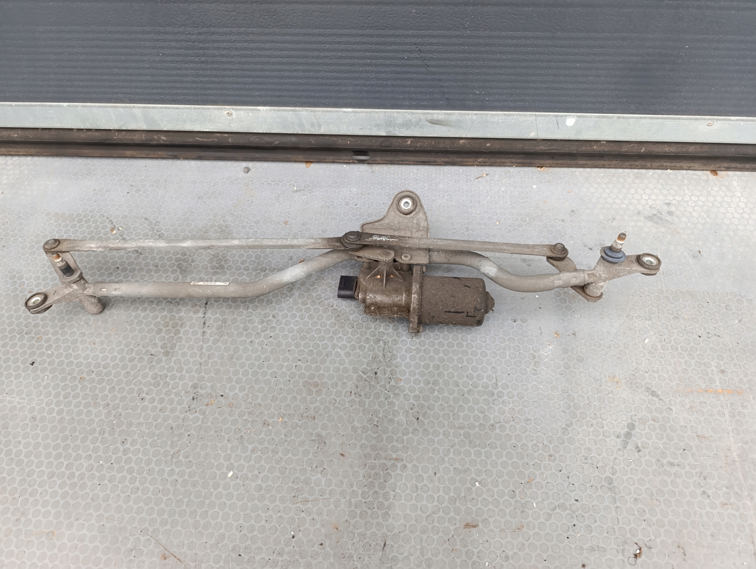 VW T5 Wischergestänge 7E1955113PA5