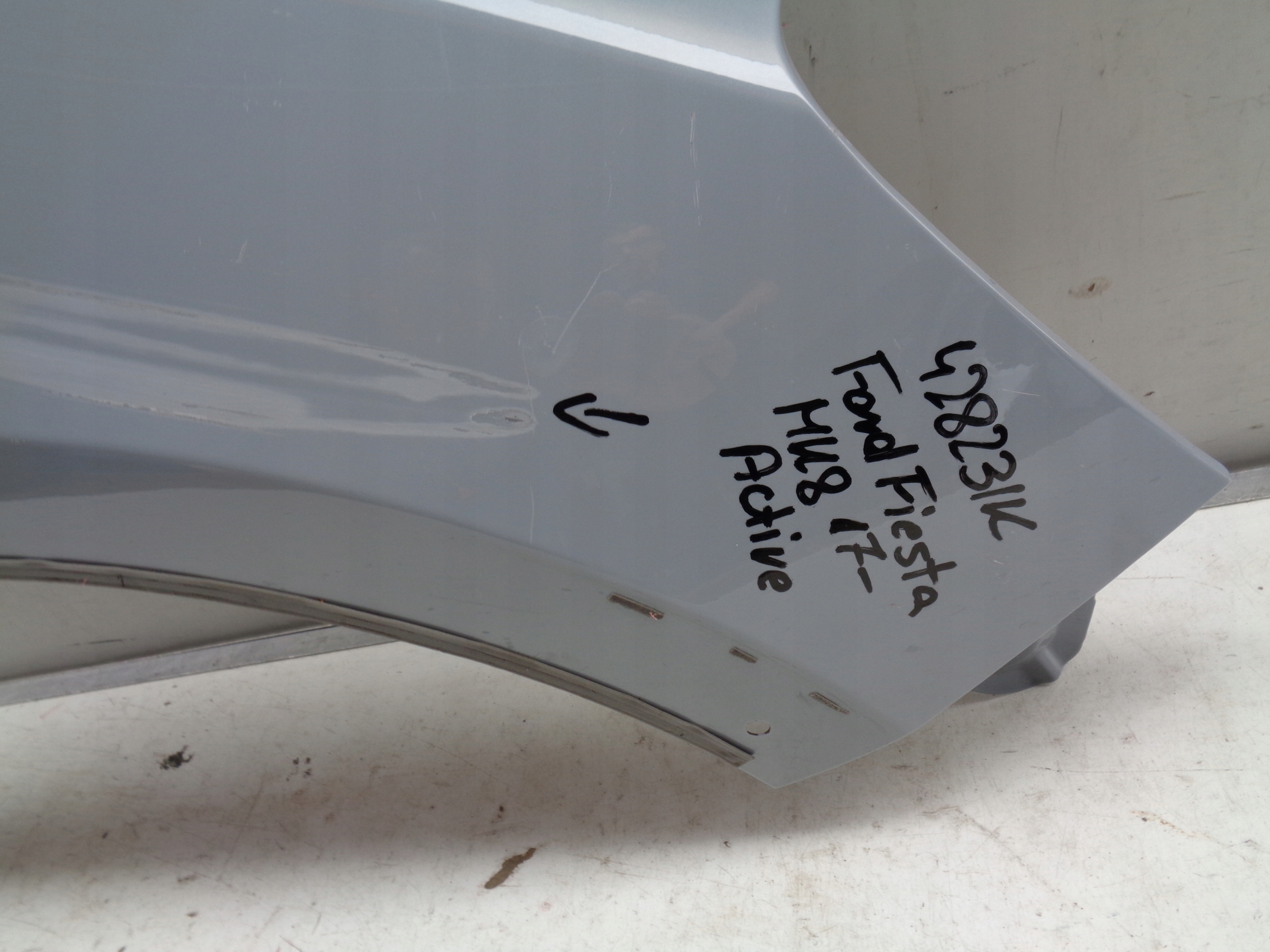 fender right front FORD FIESTA MK8 17- ACTIVE NR 42823