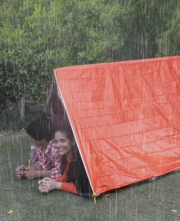 Аварійний Рятувальний Намет Shelter Survival Bag + Whistle Life Tent