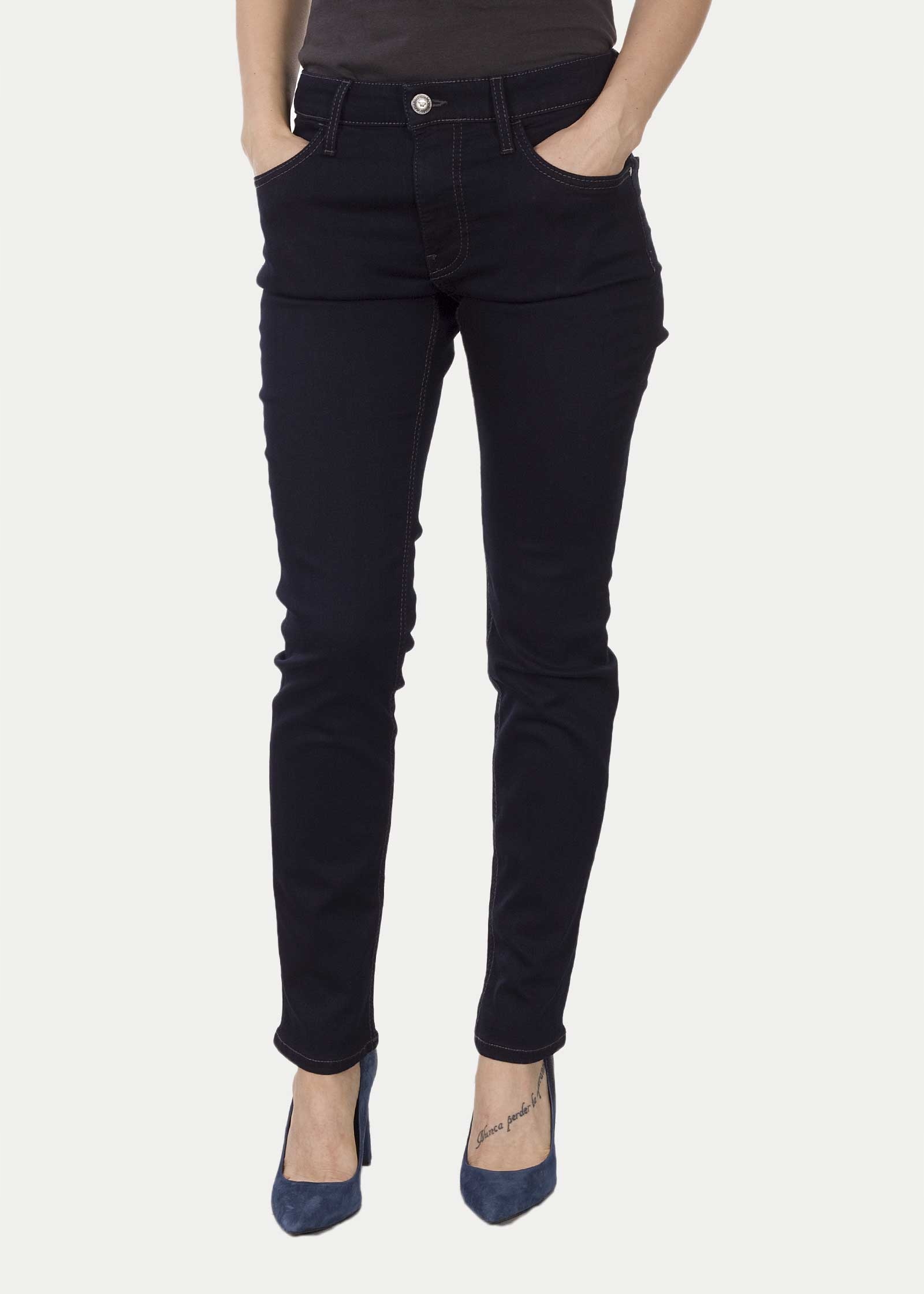 Mustang Rebecca 590 Dark Blue 28/32