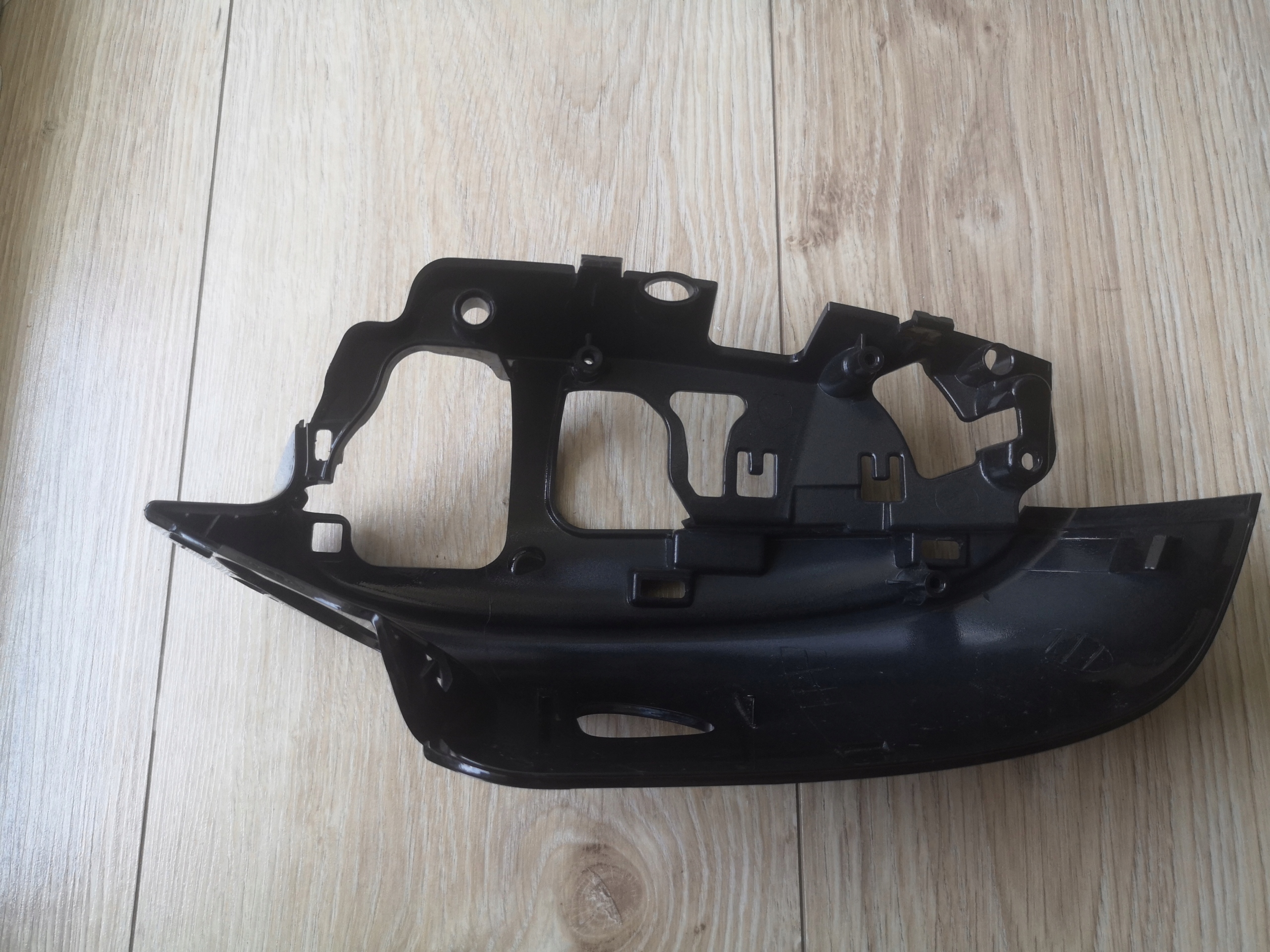 KIA CEED II 12-18r cover lower mirrors right OE