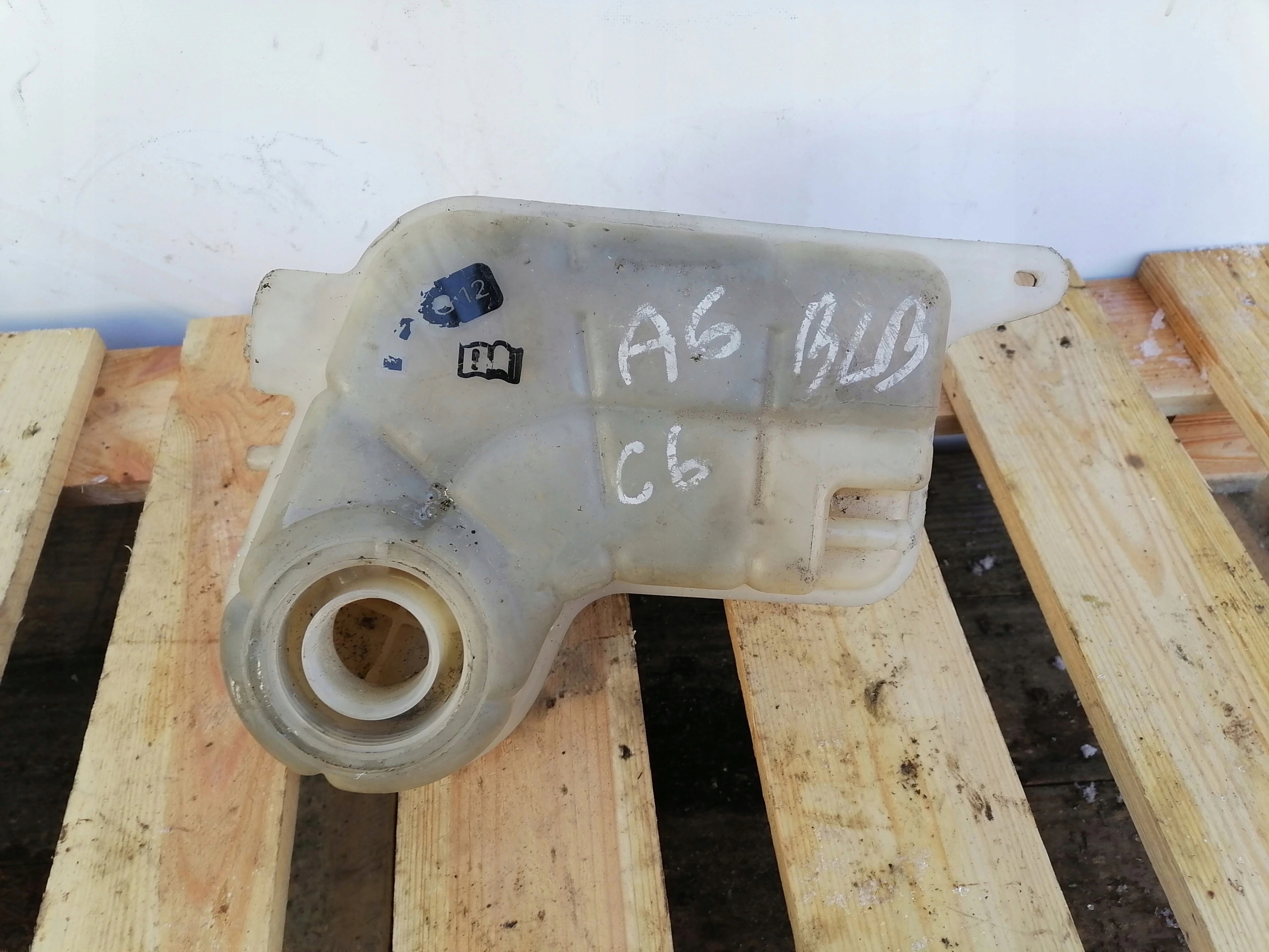 Réservoir eau AUDI A6 C6 4F0121403C oryg