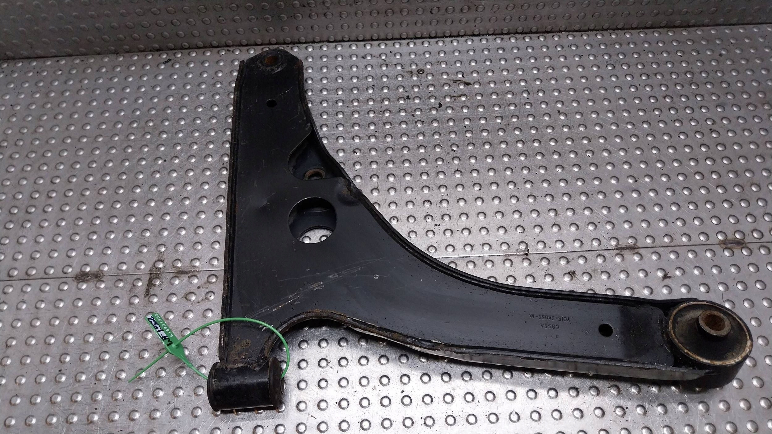 arm left front YC15-3A053-AK FORD TRANSIT MK7 VII 06-13