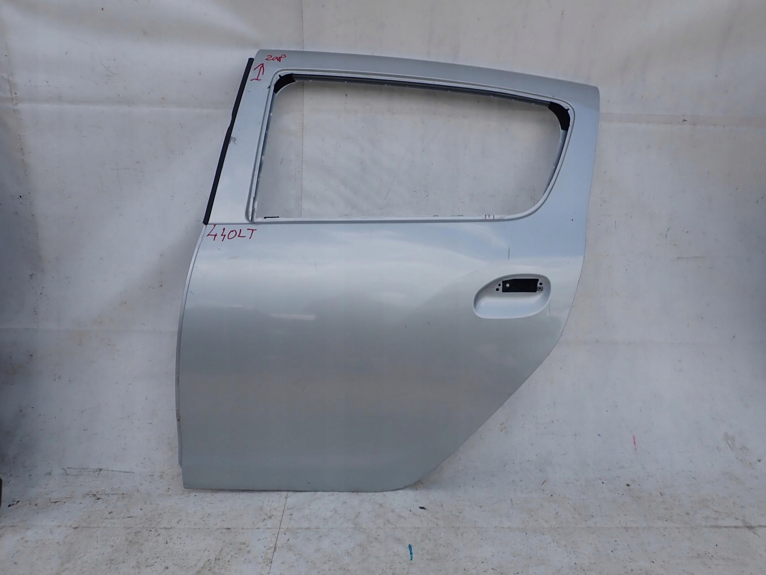 DACIA SANDERO II 2 12-> door rear part rear. left