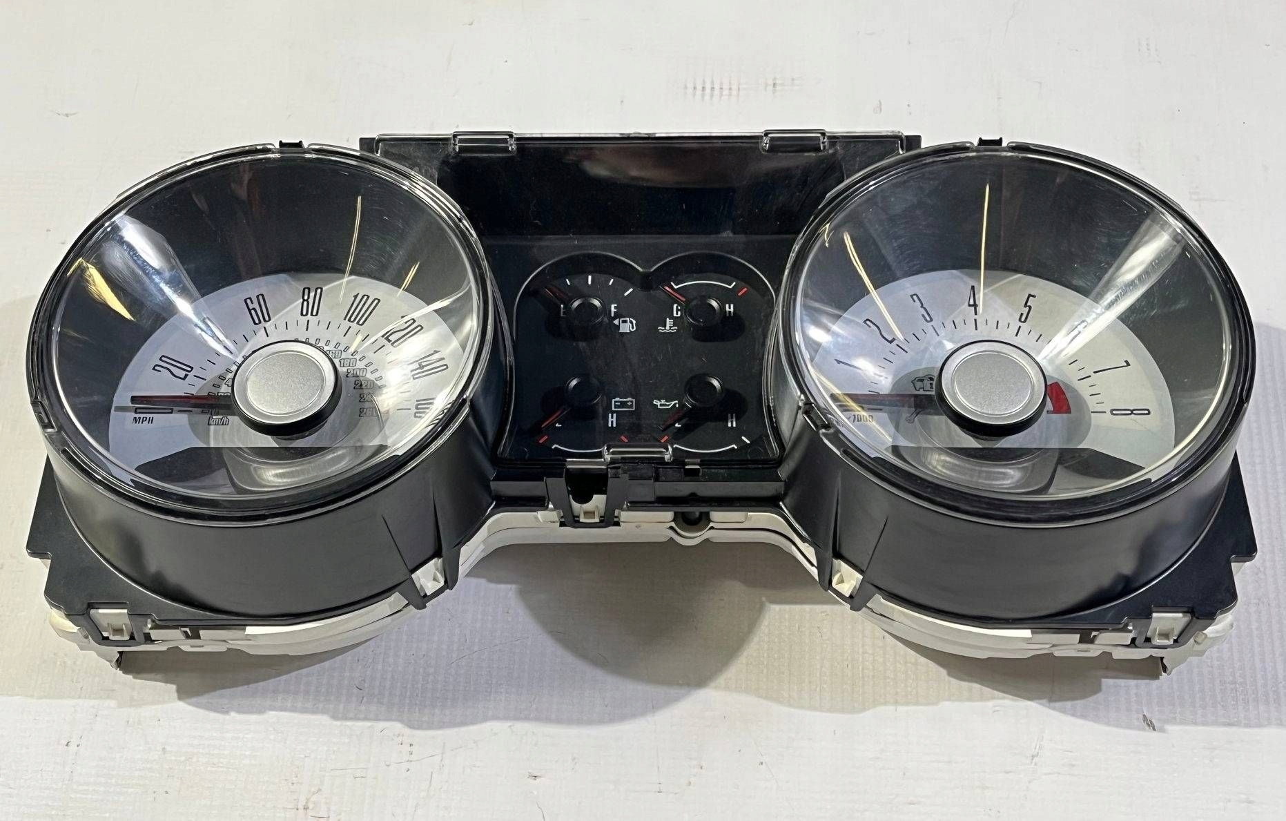 dials dials Ford Mustang Premium V GT 5.0 2011