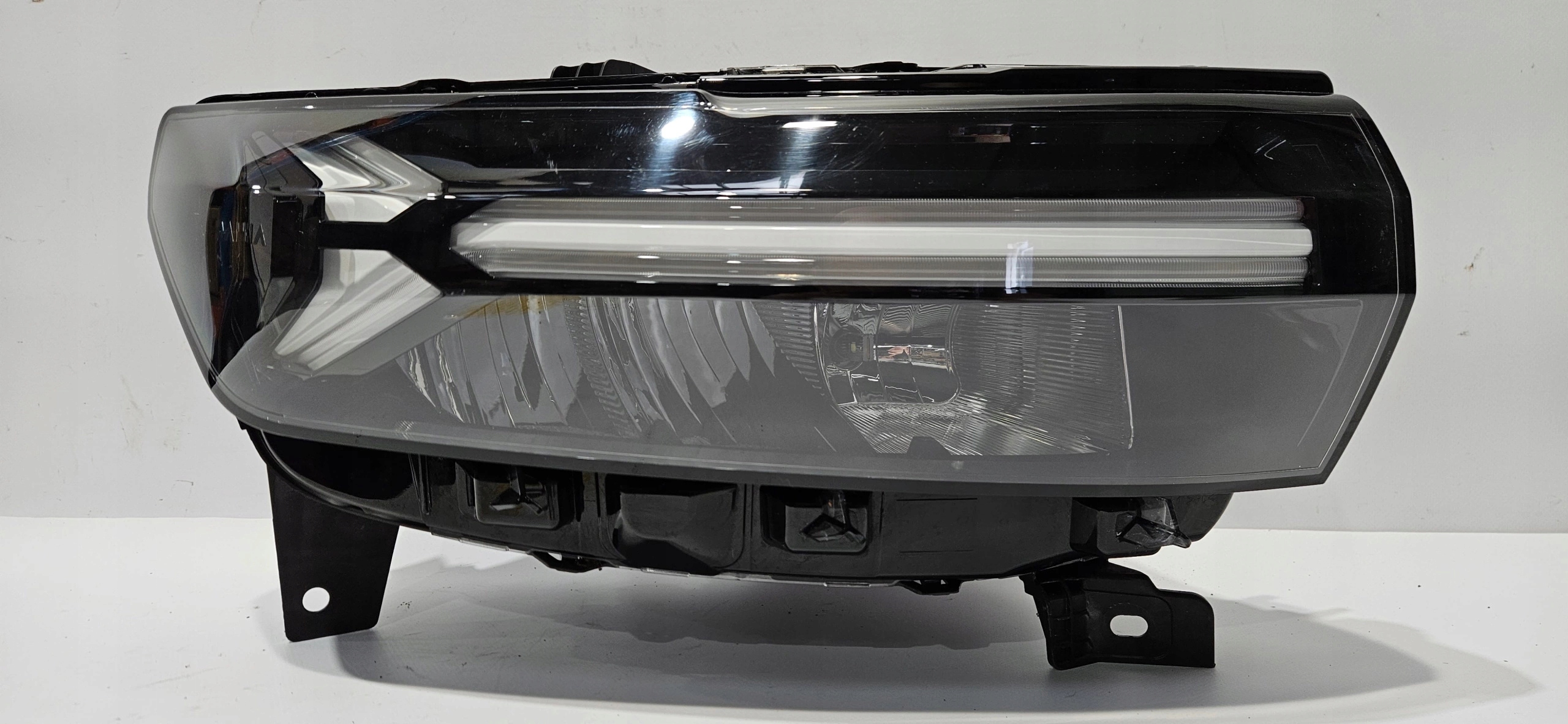 Licht rechts vorne FULL LED DACIA DUSTER III 24- Original 260107725R