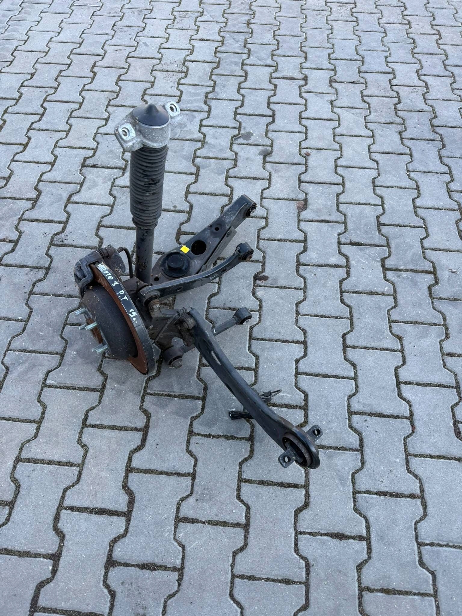 KIA Sorento III 2.2 D 4X4 swing rear right